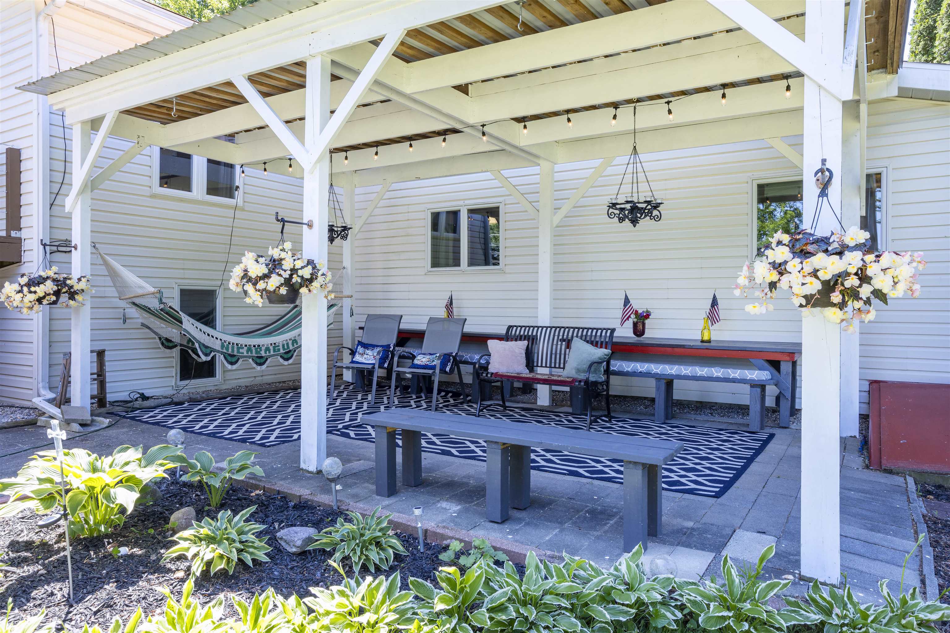2897 E Schneider Court