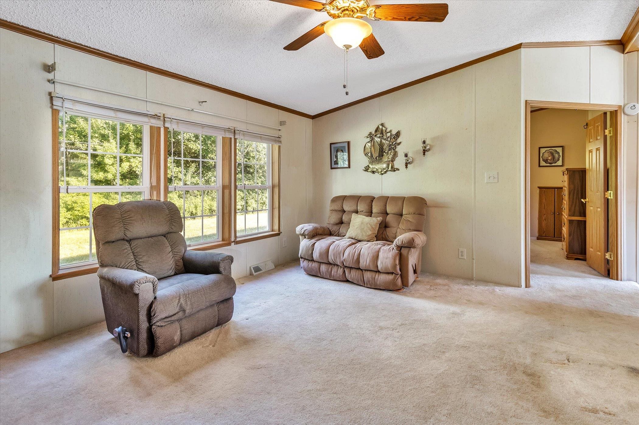 3294 W Dale Road