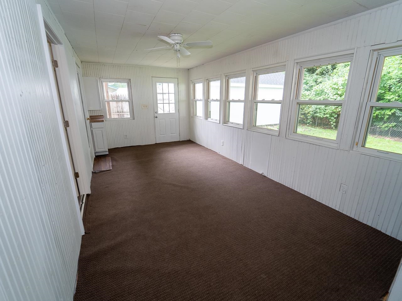715 Kenny Court