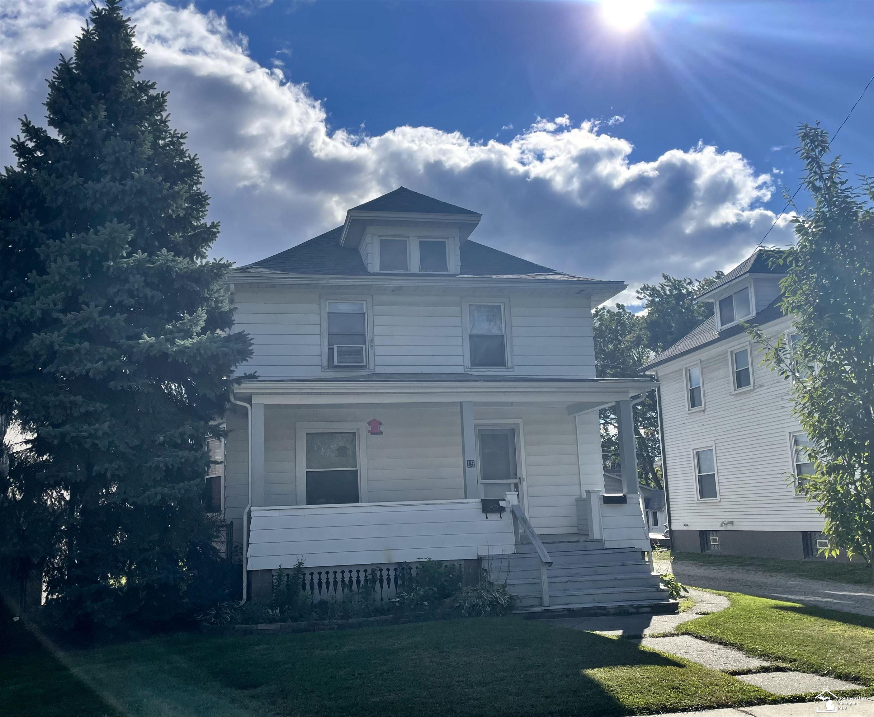Great home with options!! Use as your family home (5 bedrooms) or as an investment opportunity! Home was once a duplex, live on one level and rent out the other! Close to Historical Downtown Monroe, ST. Marys Catholic Central, shopping, public park, and restaurants!Bring all offers