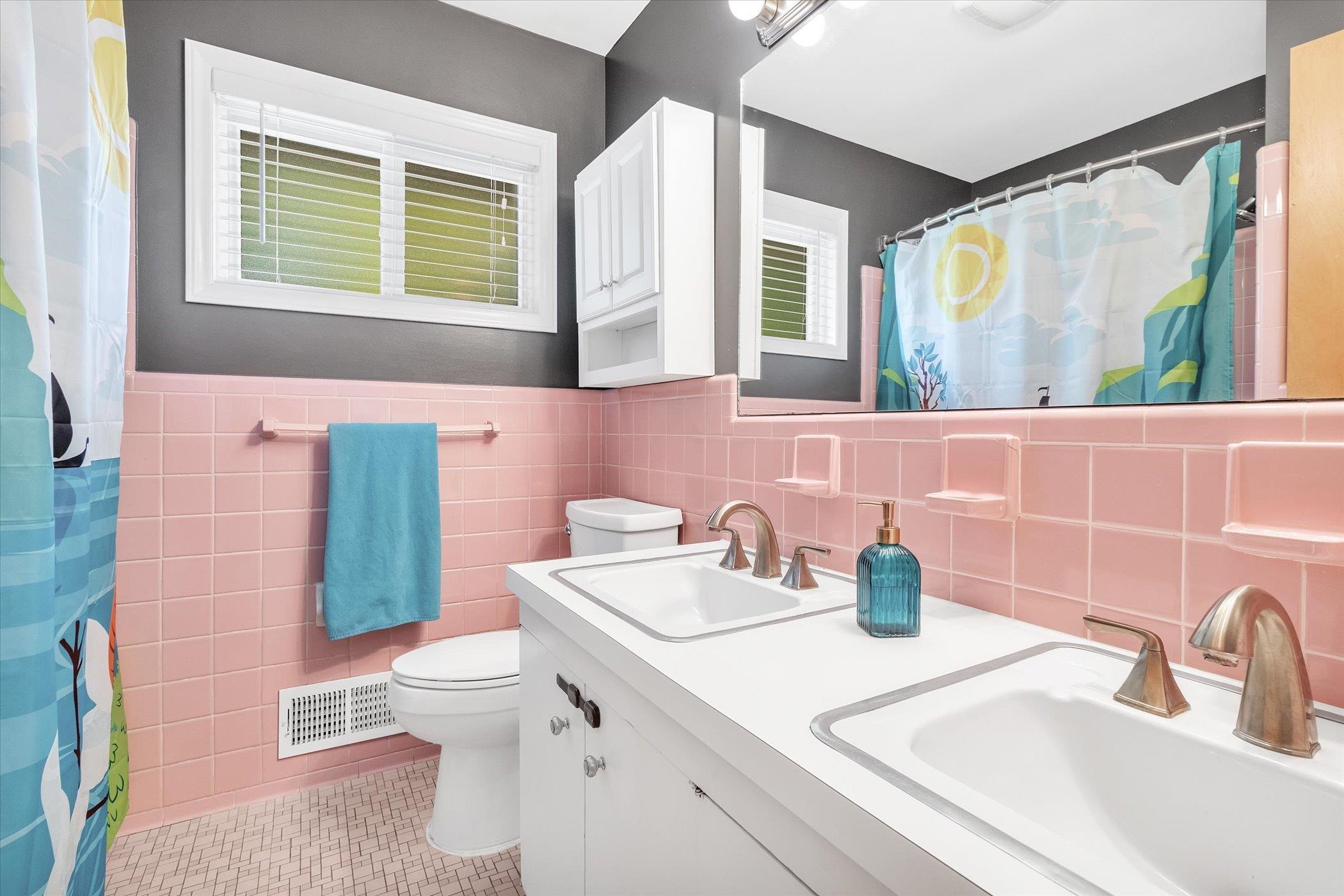 4603 Roanoke Court