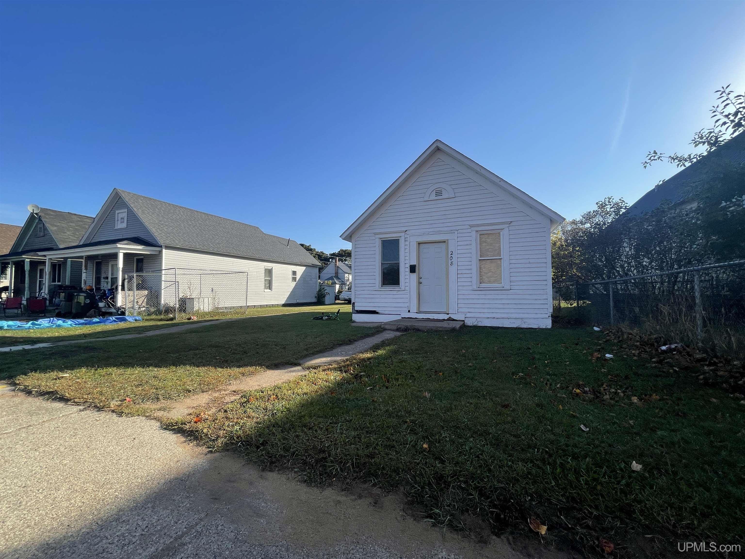 Great Lakes and Land Realty