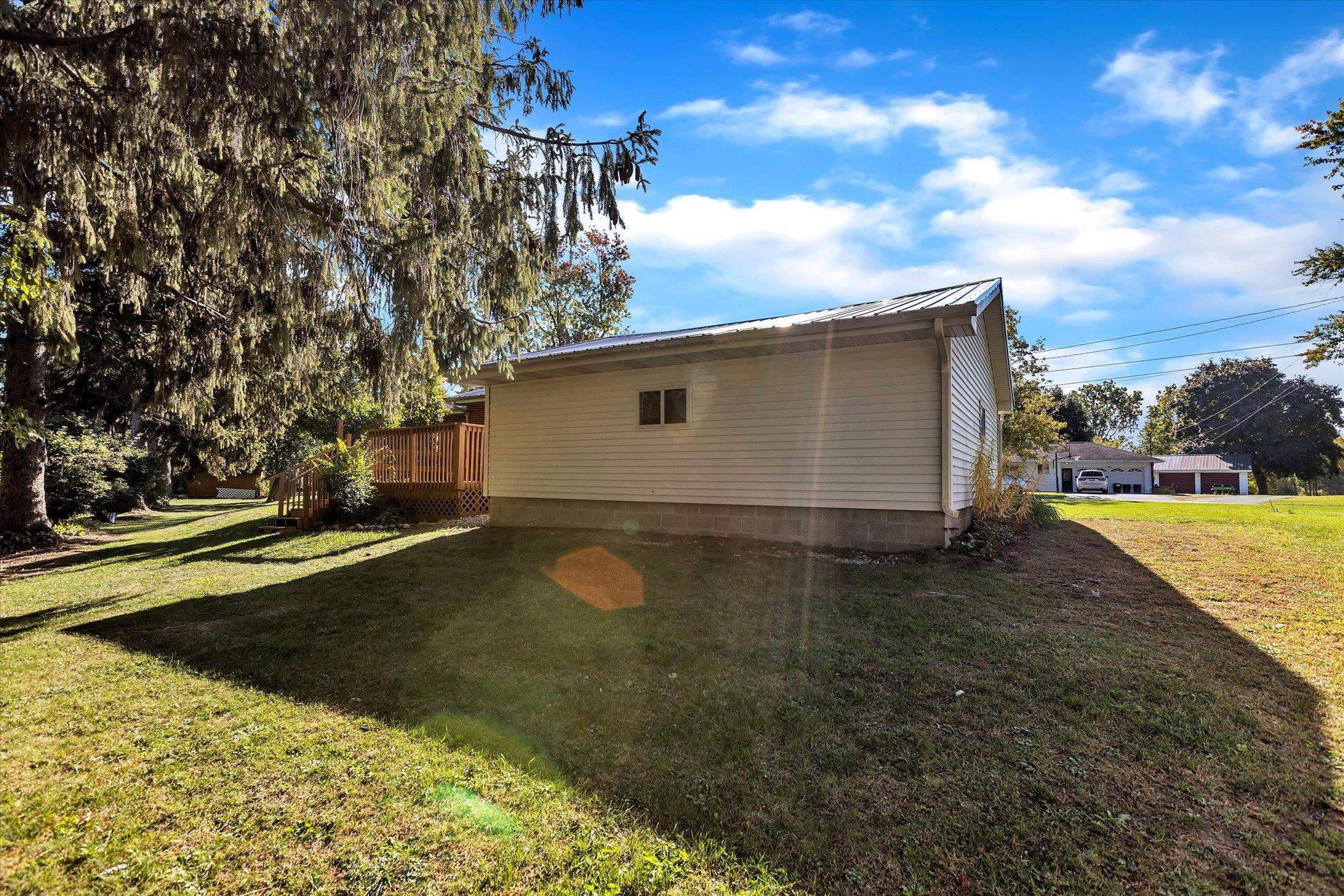 206 Cedar Ct