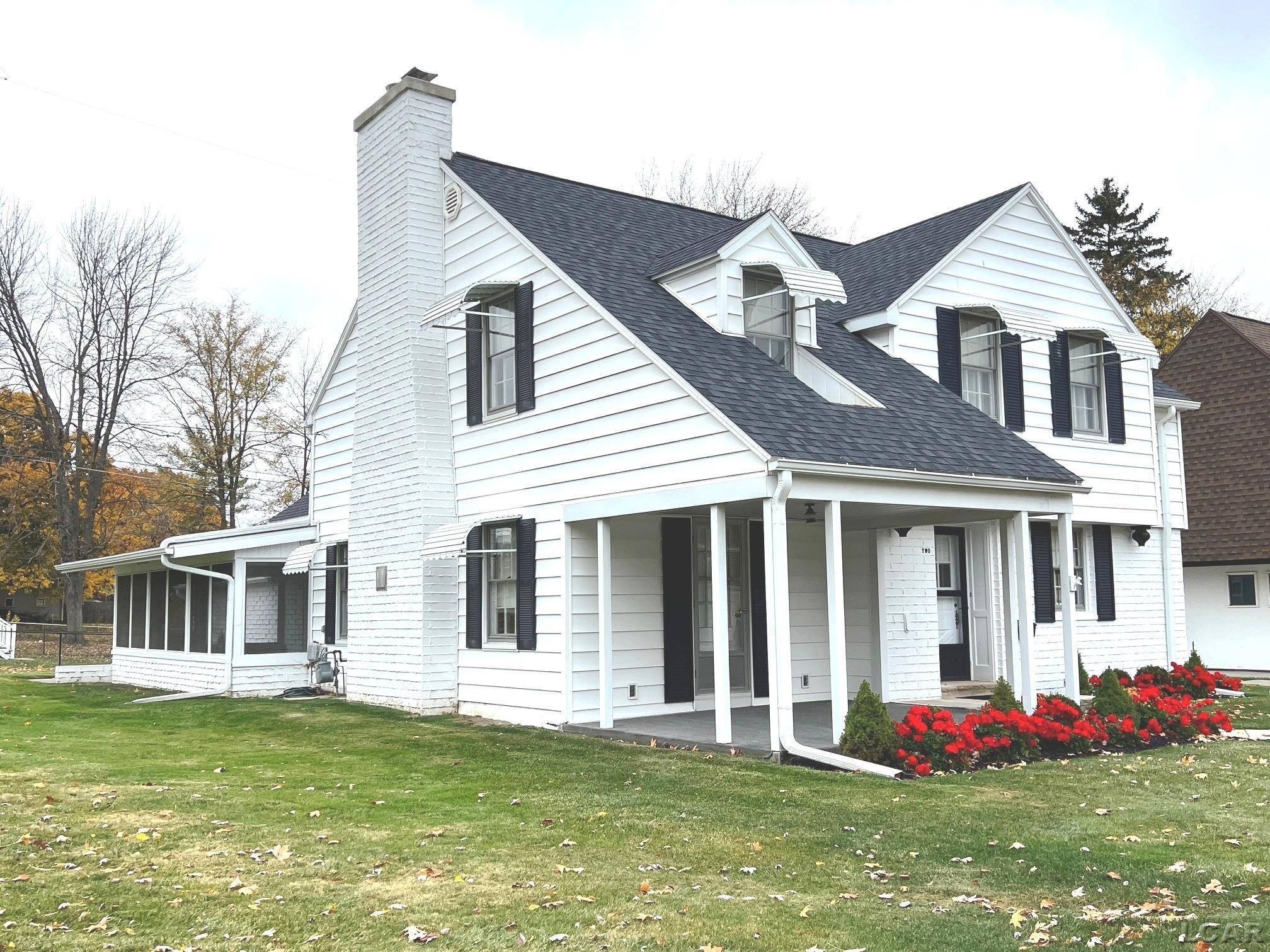 2 Scott Ct