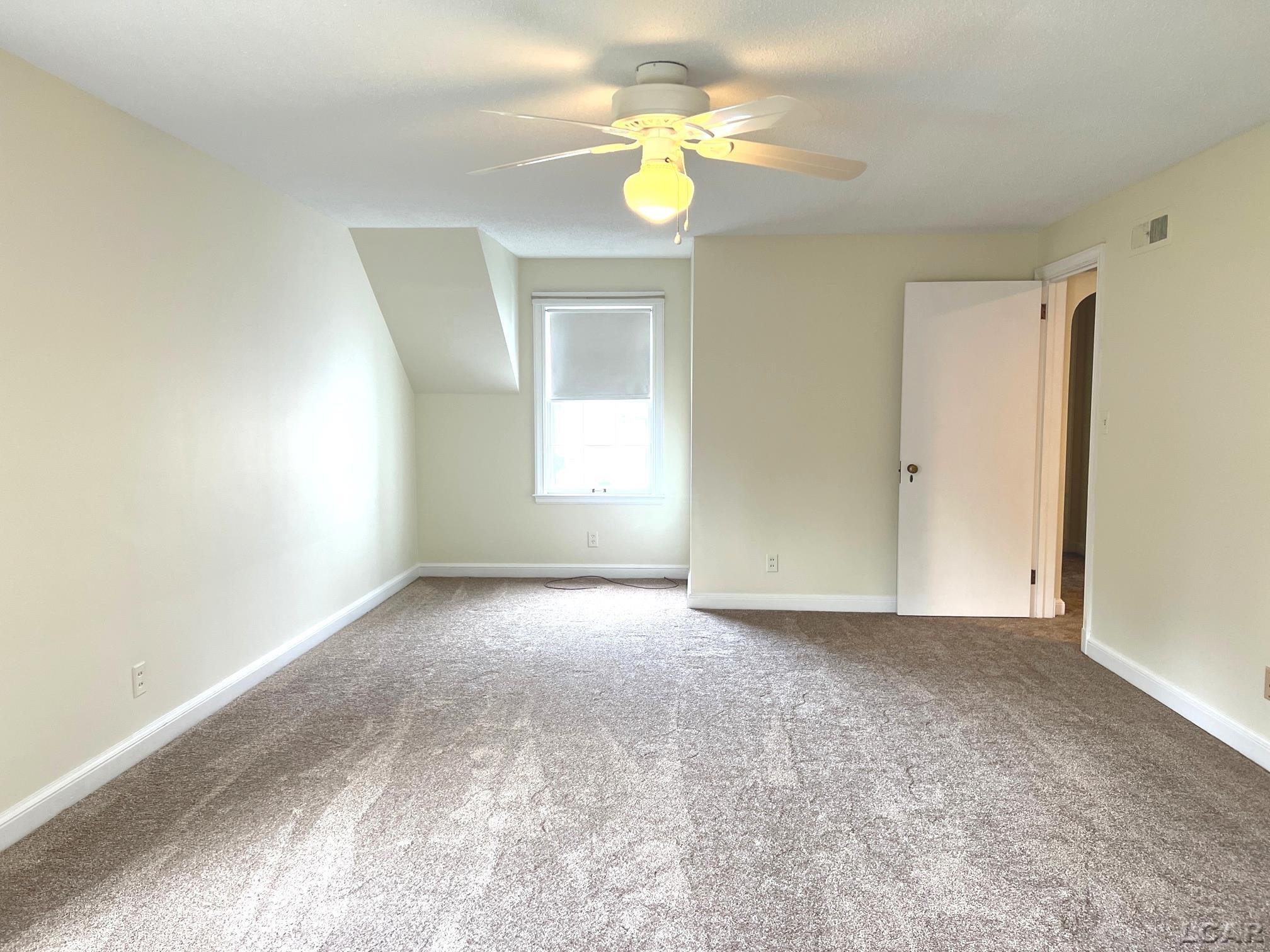 2 Scott Ct
