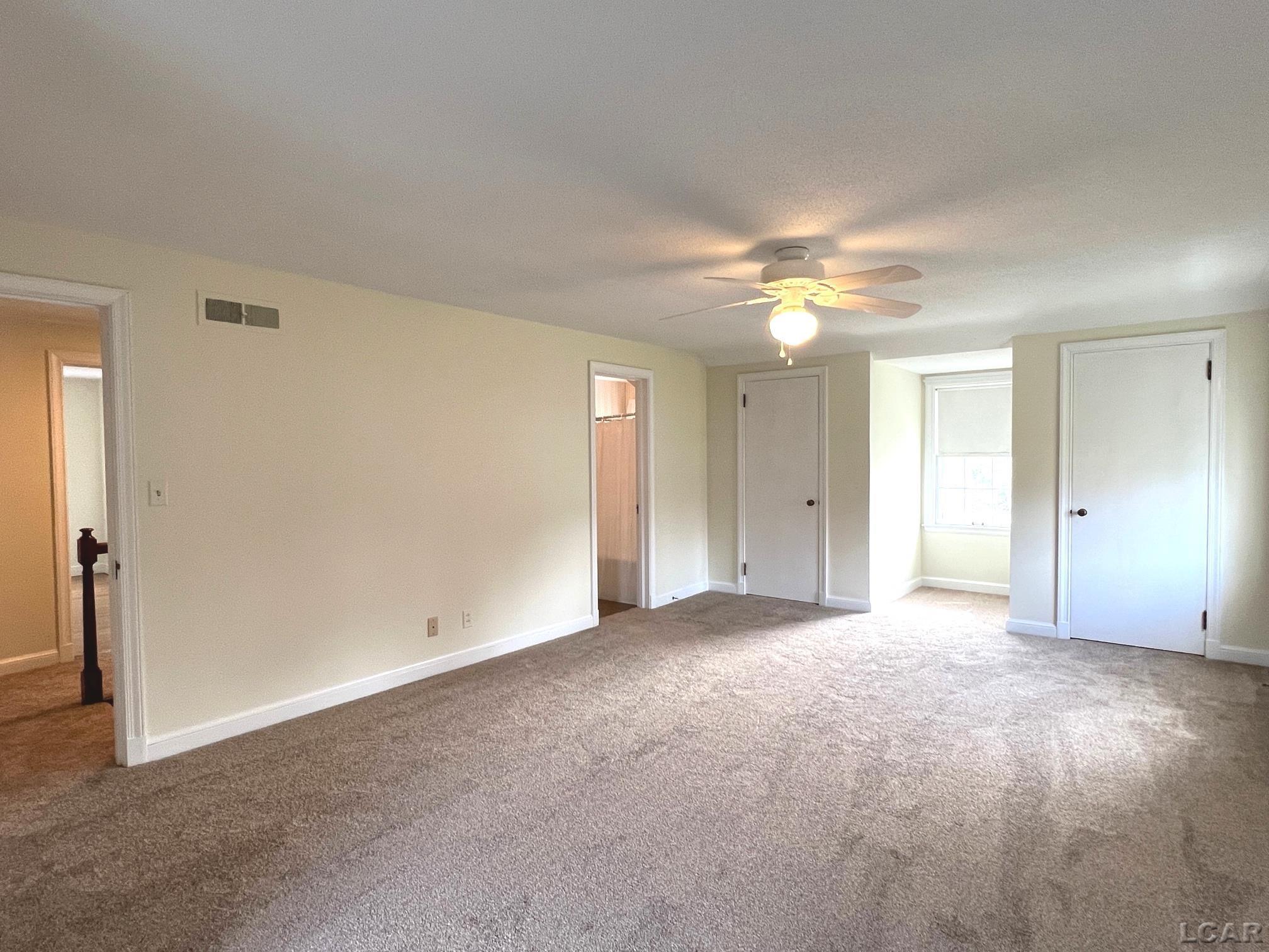 2 Scott Ct