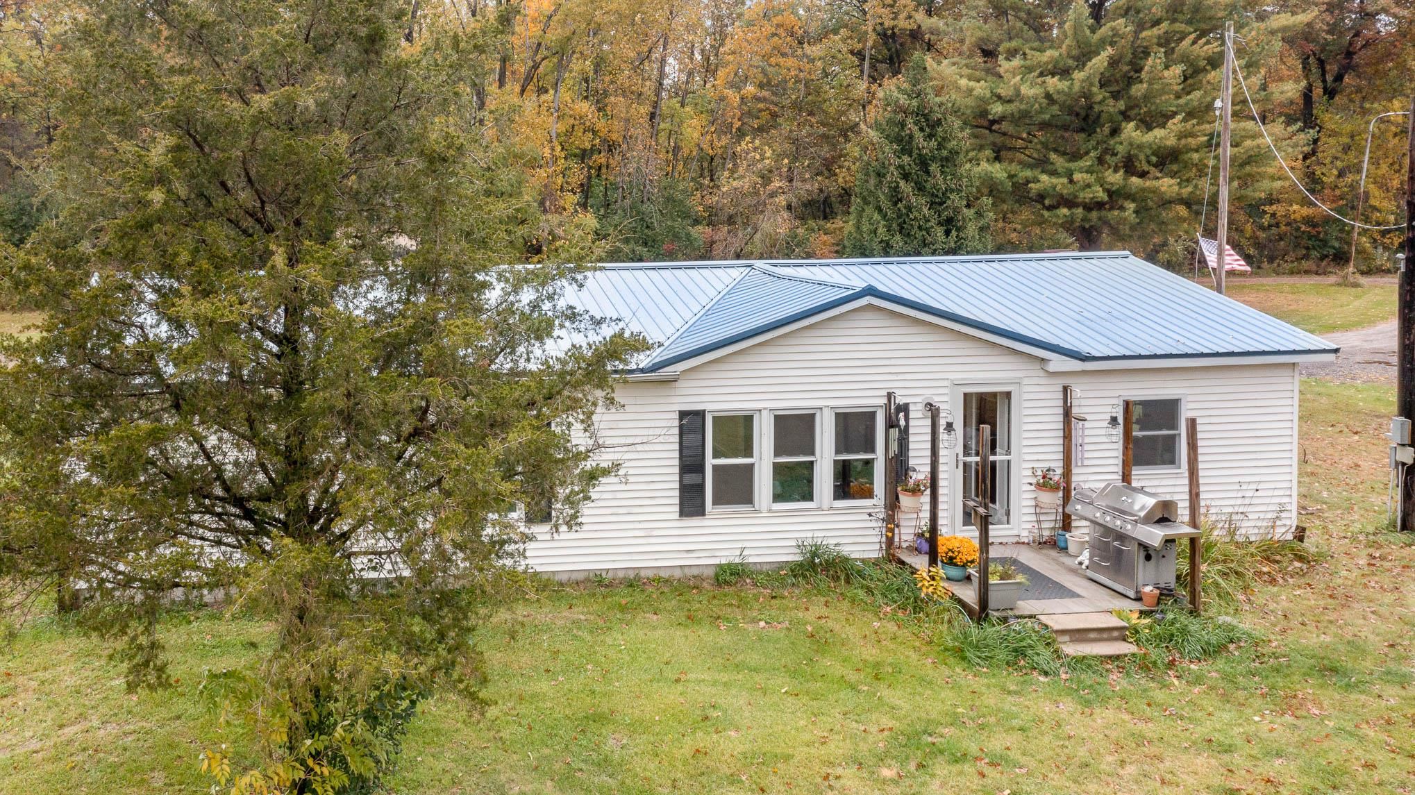 326 & 324 S Meridian Rd