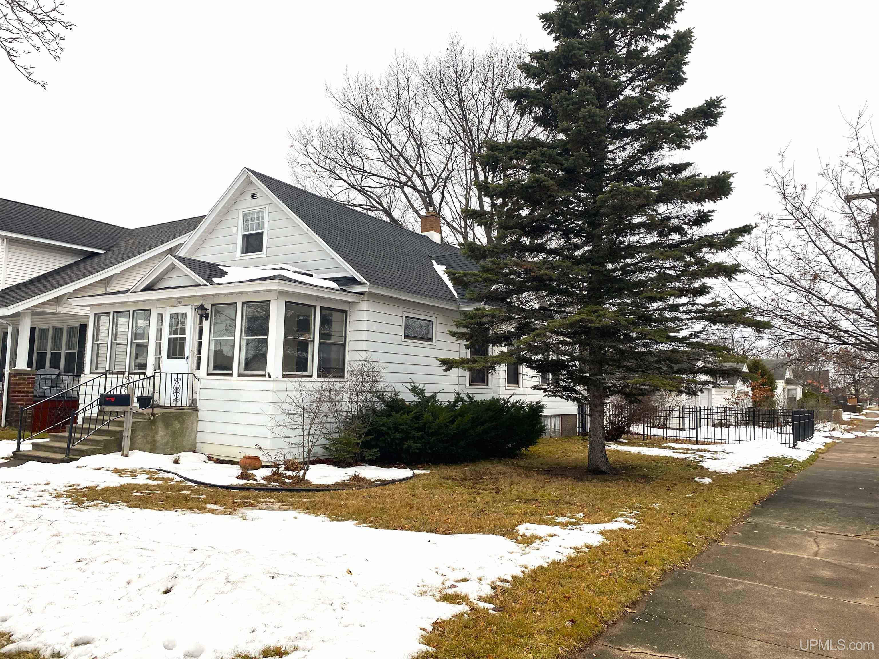 Escanaba Real Estate Homes for Sale