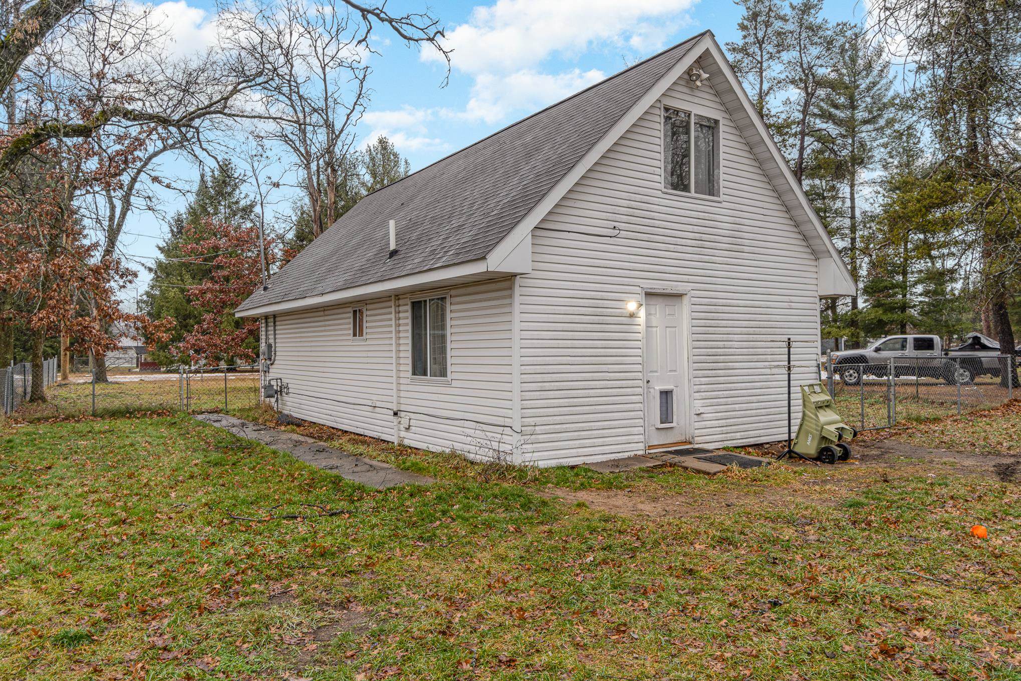 4144 Oak Flats Road