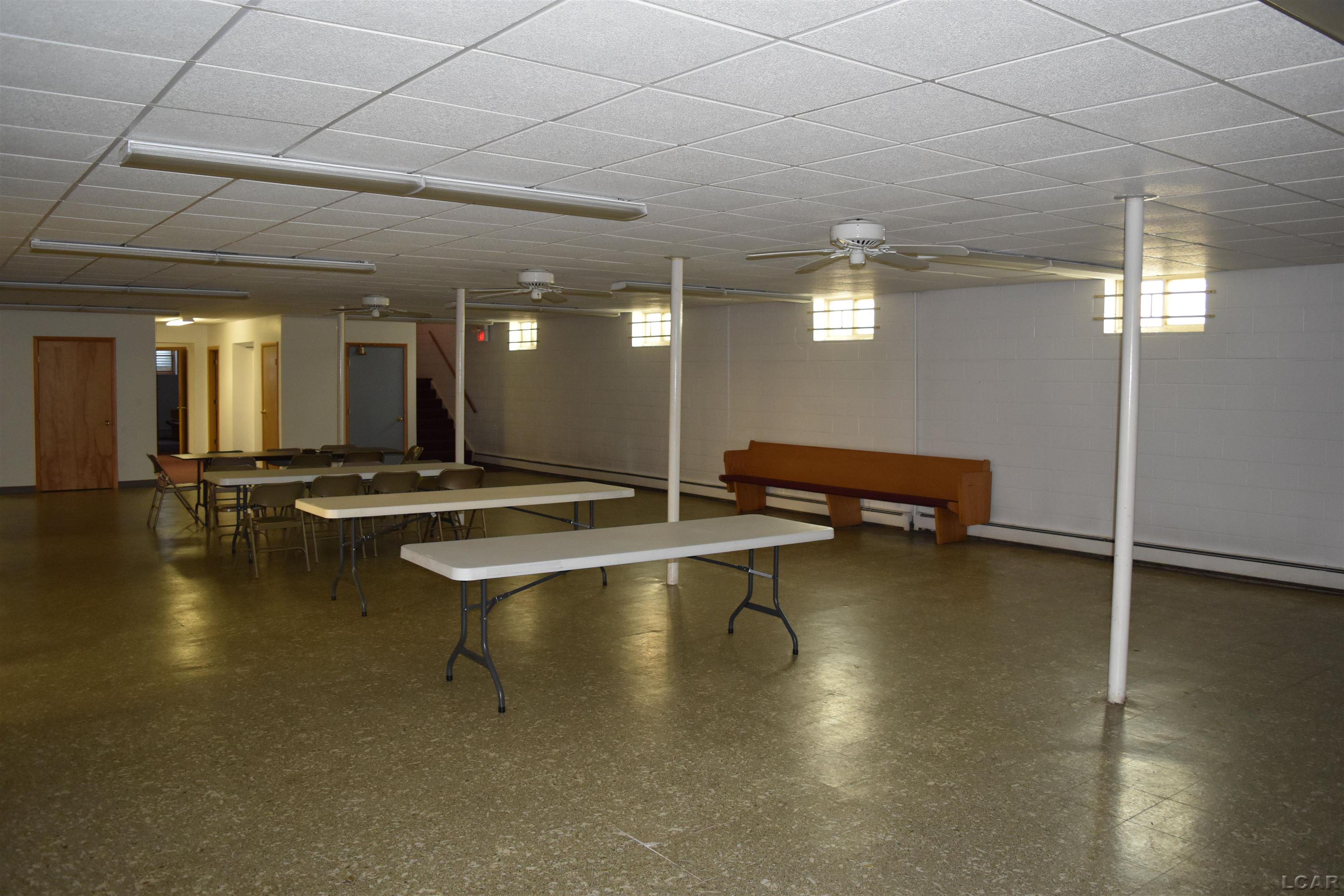 13300 Clinton