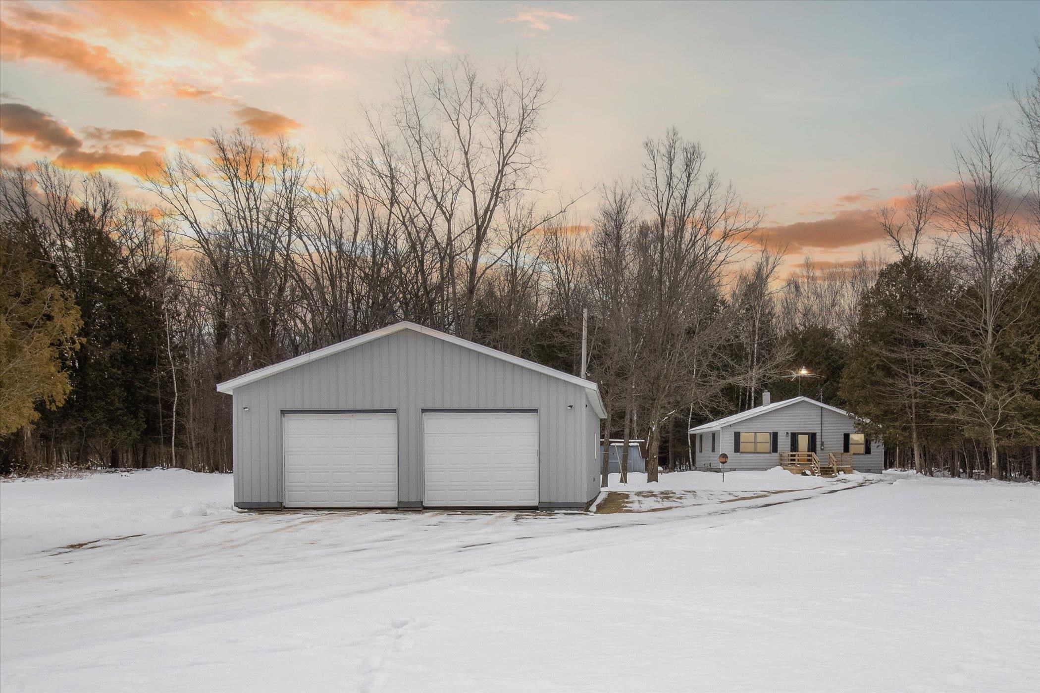 4344 Pinconning Road