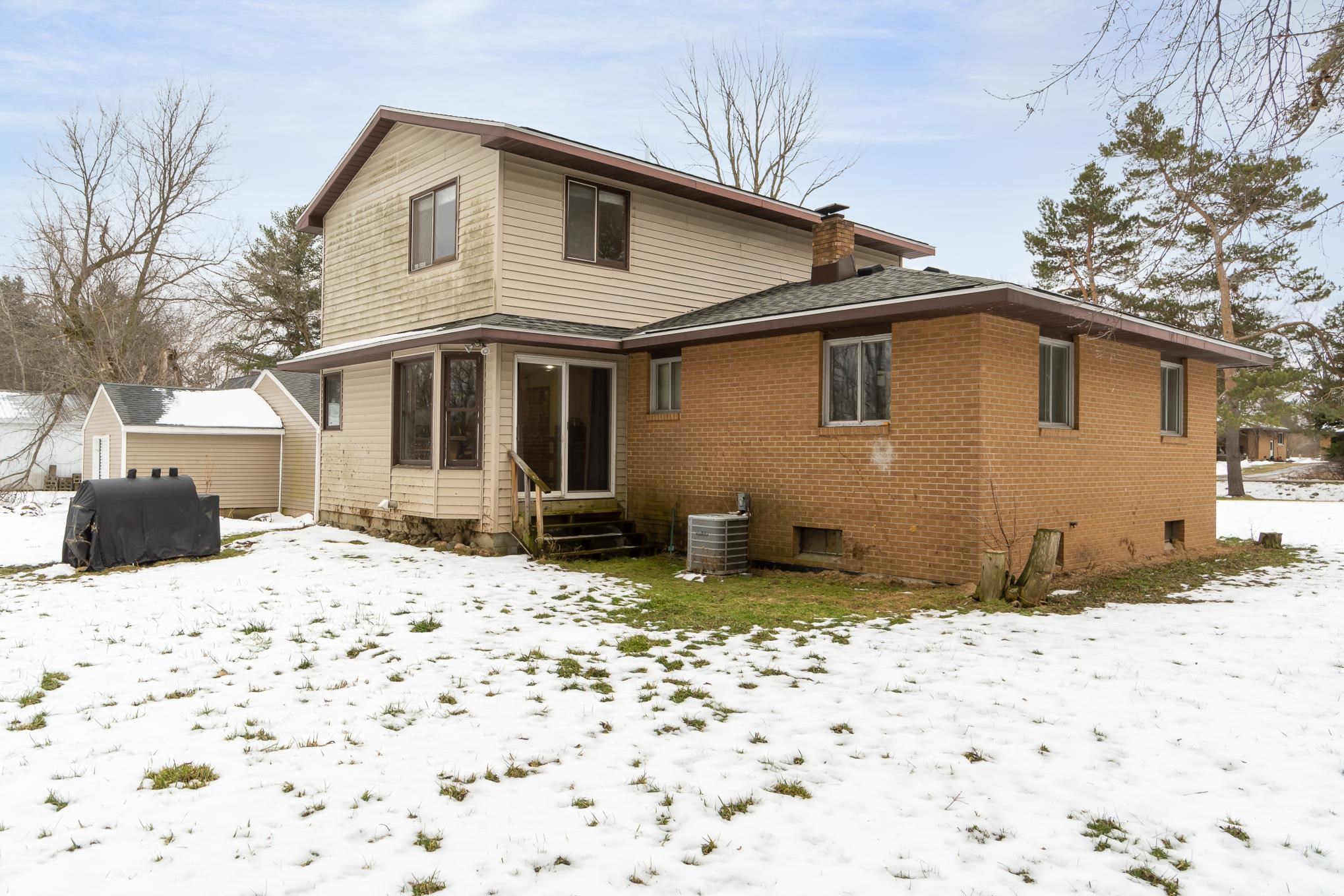 3171 E Stewart Rd