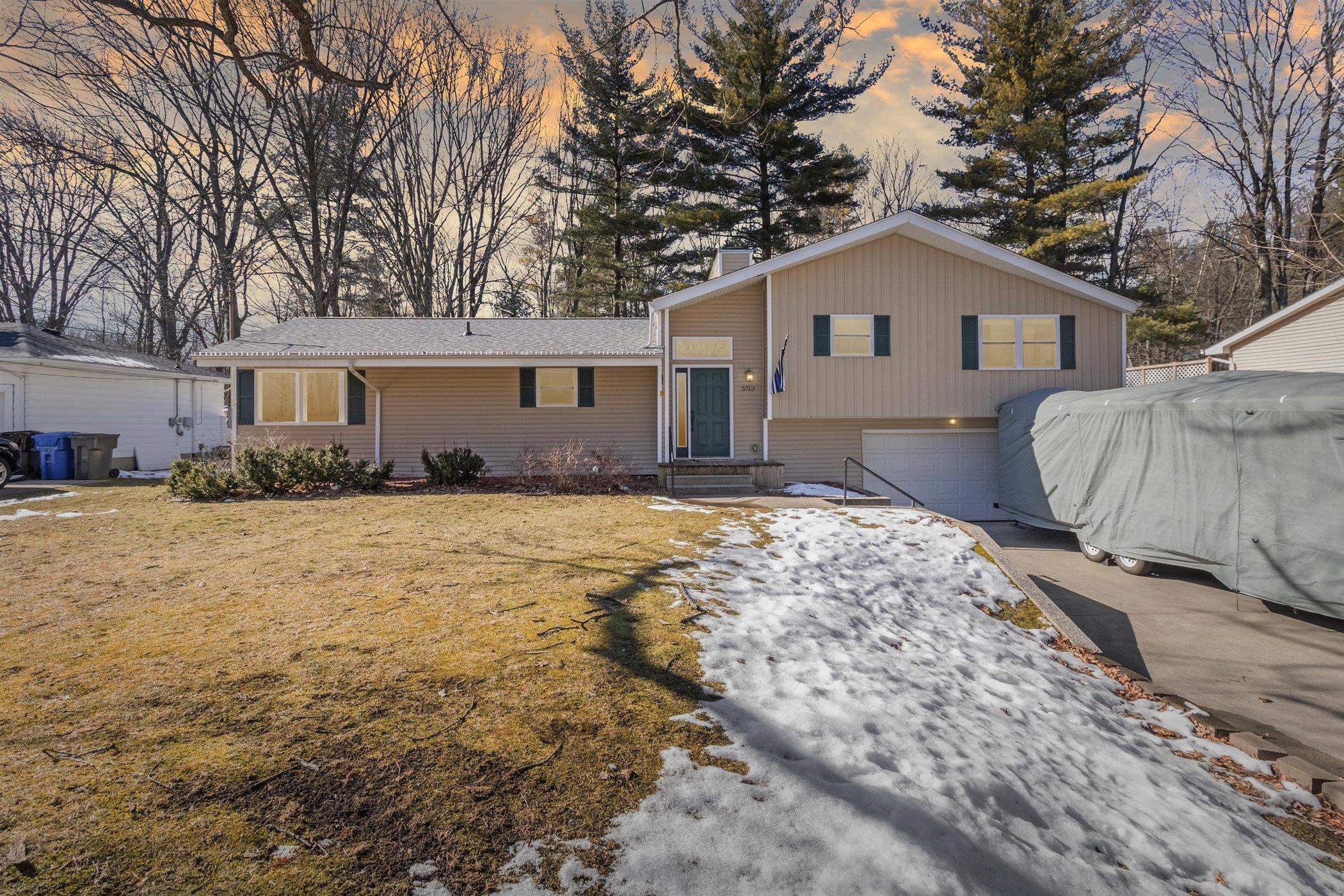 5713 Perrine Road