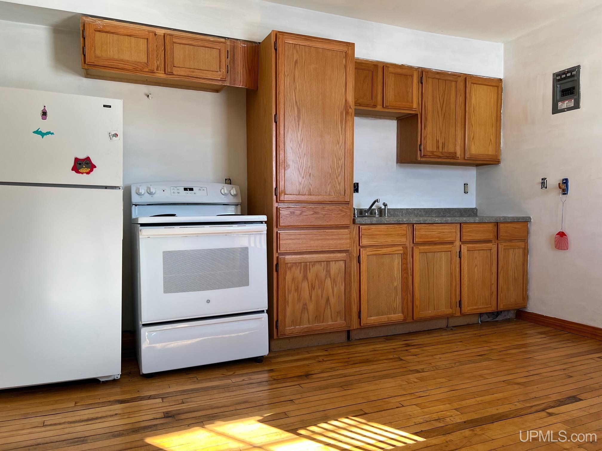 35009 Tapiola Rd
