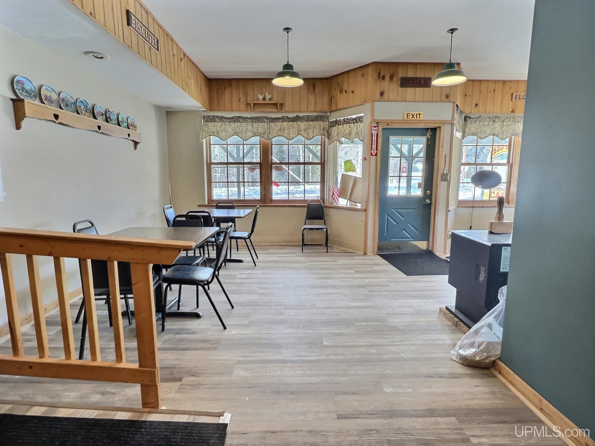 35009 Tapiola Rd