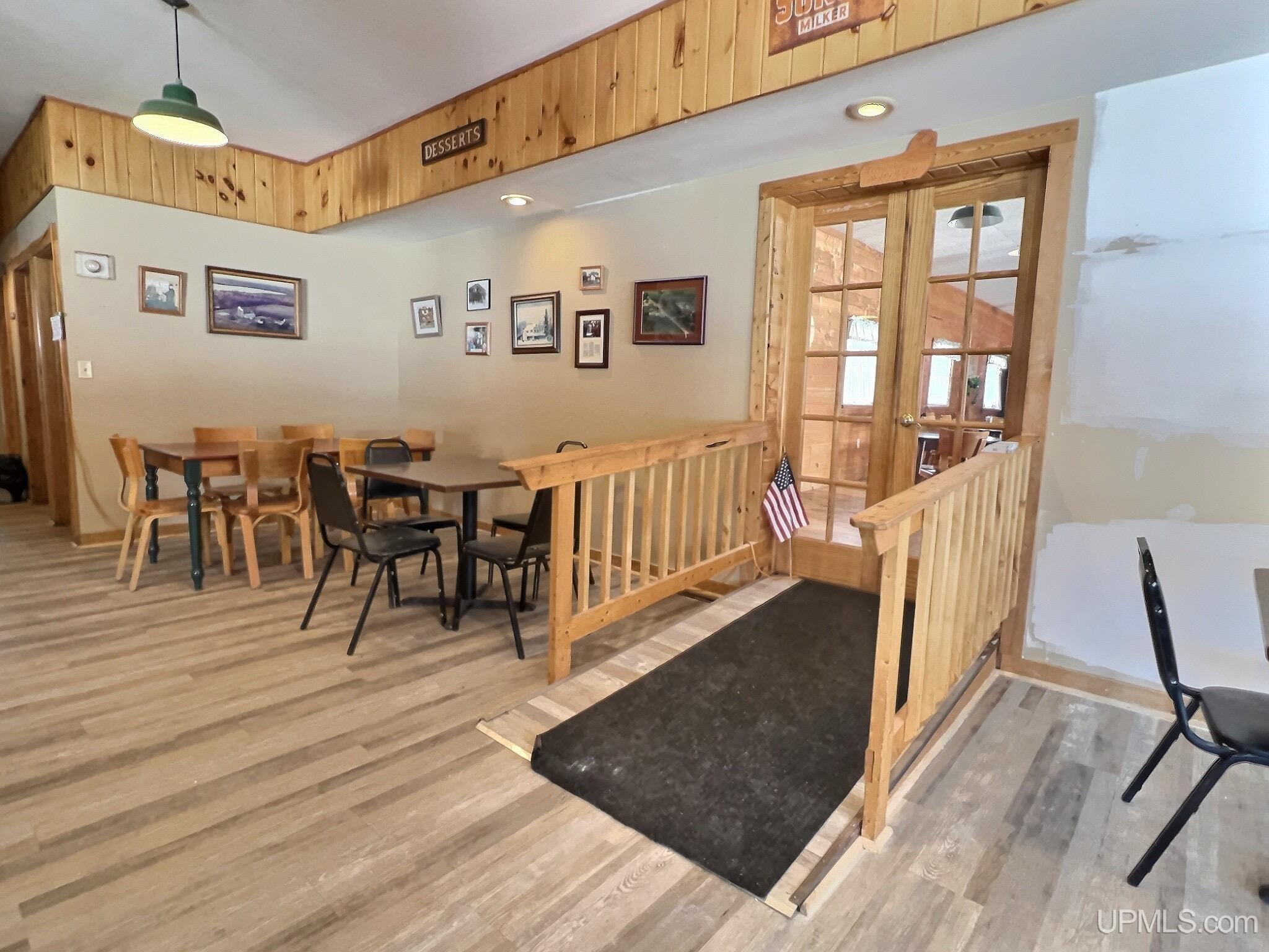 35009 Tapiola Rd