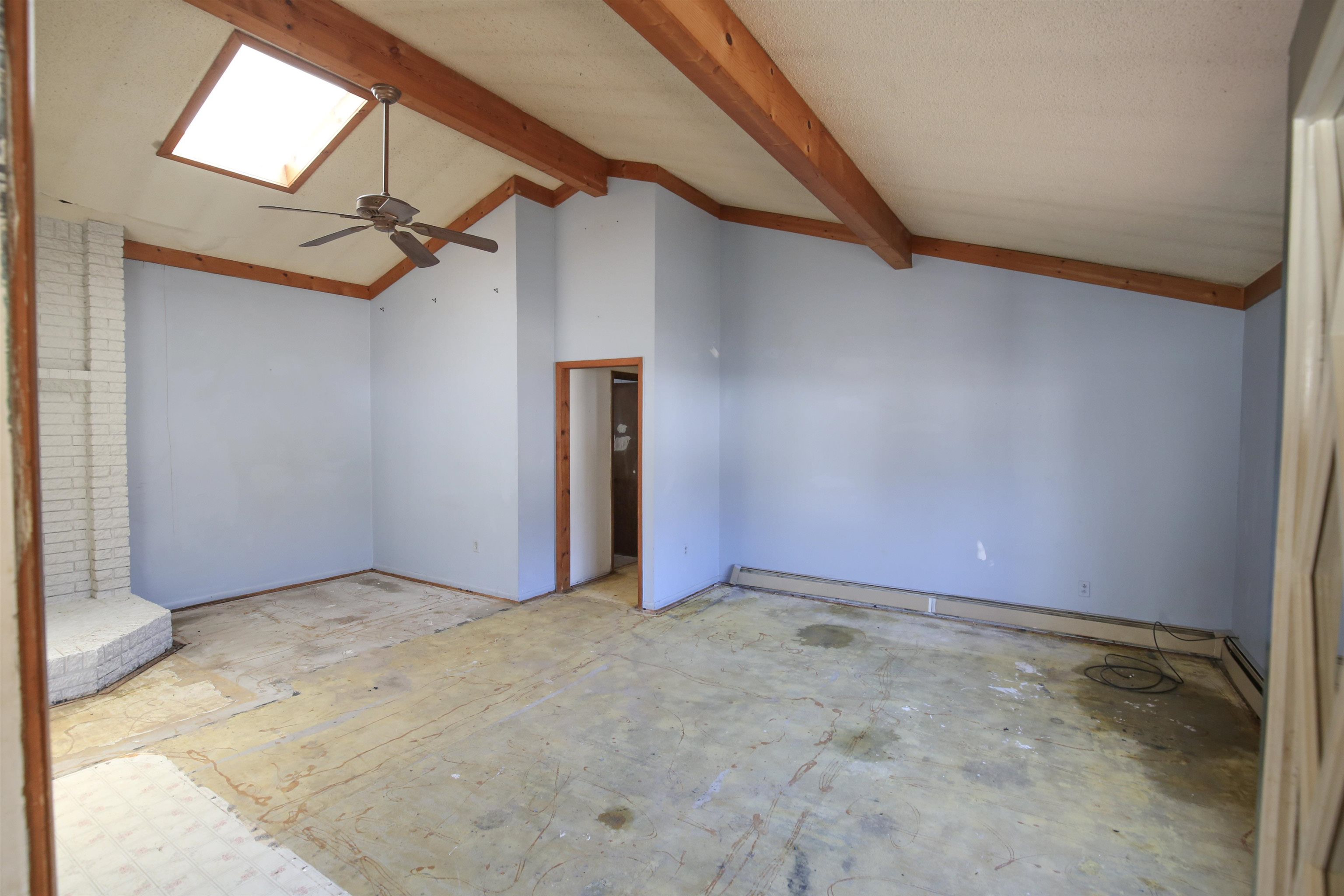 5100 Lakewood Drive