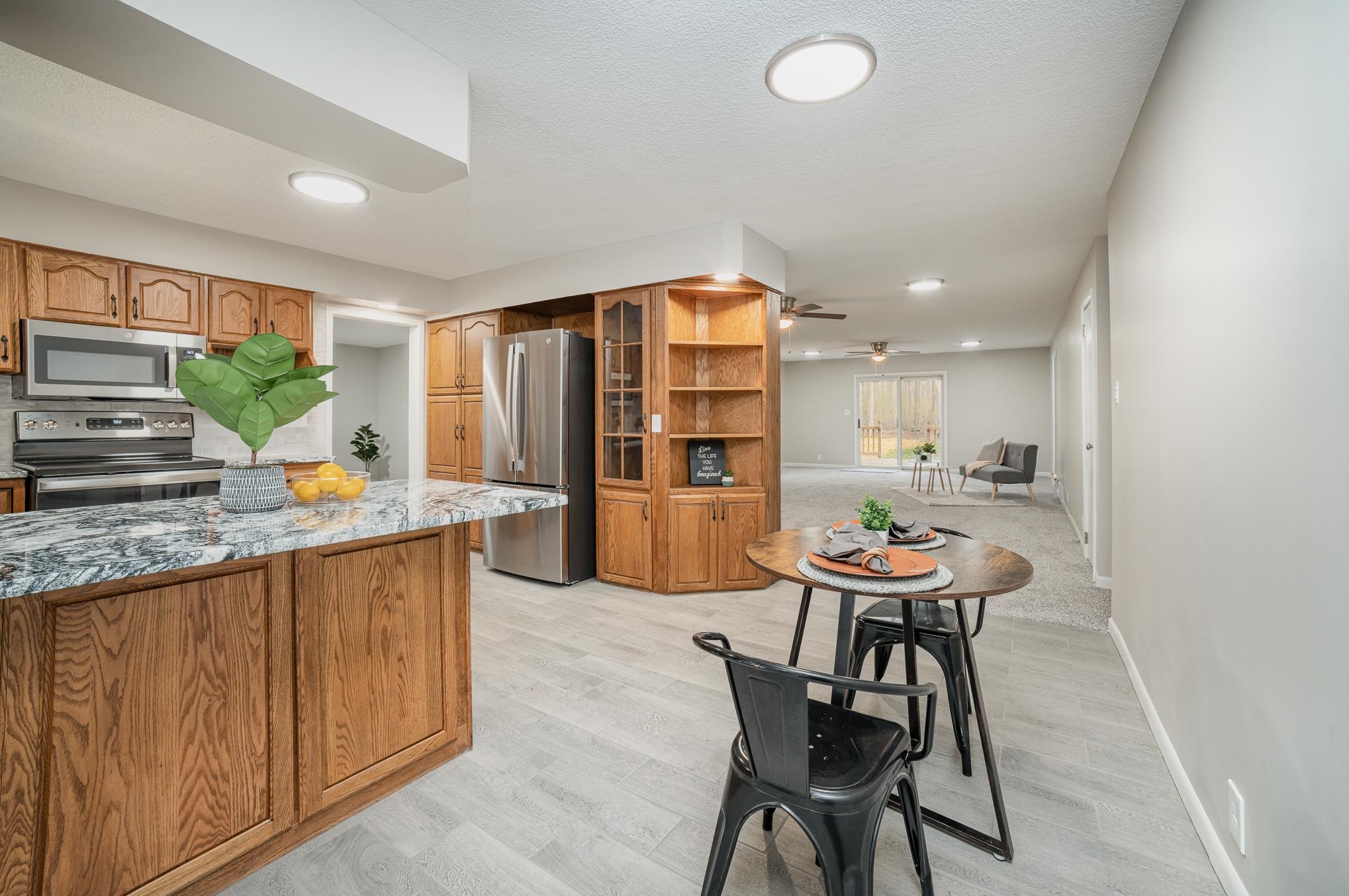 600 W Stewart Road