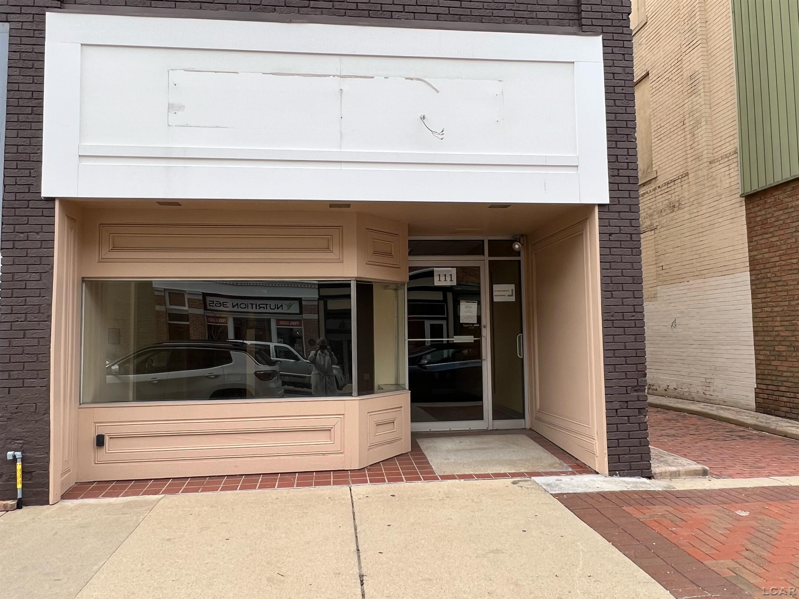 111 N Main