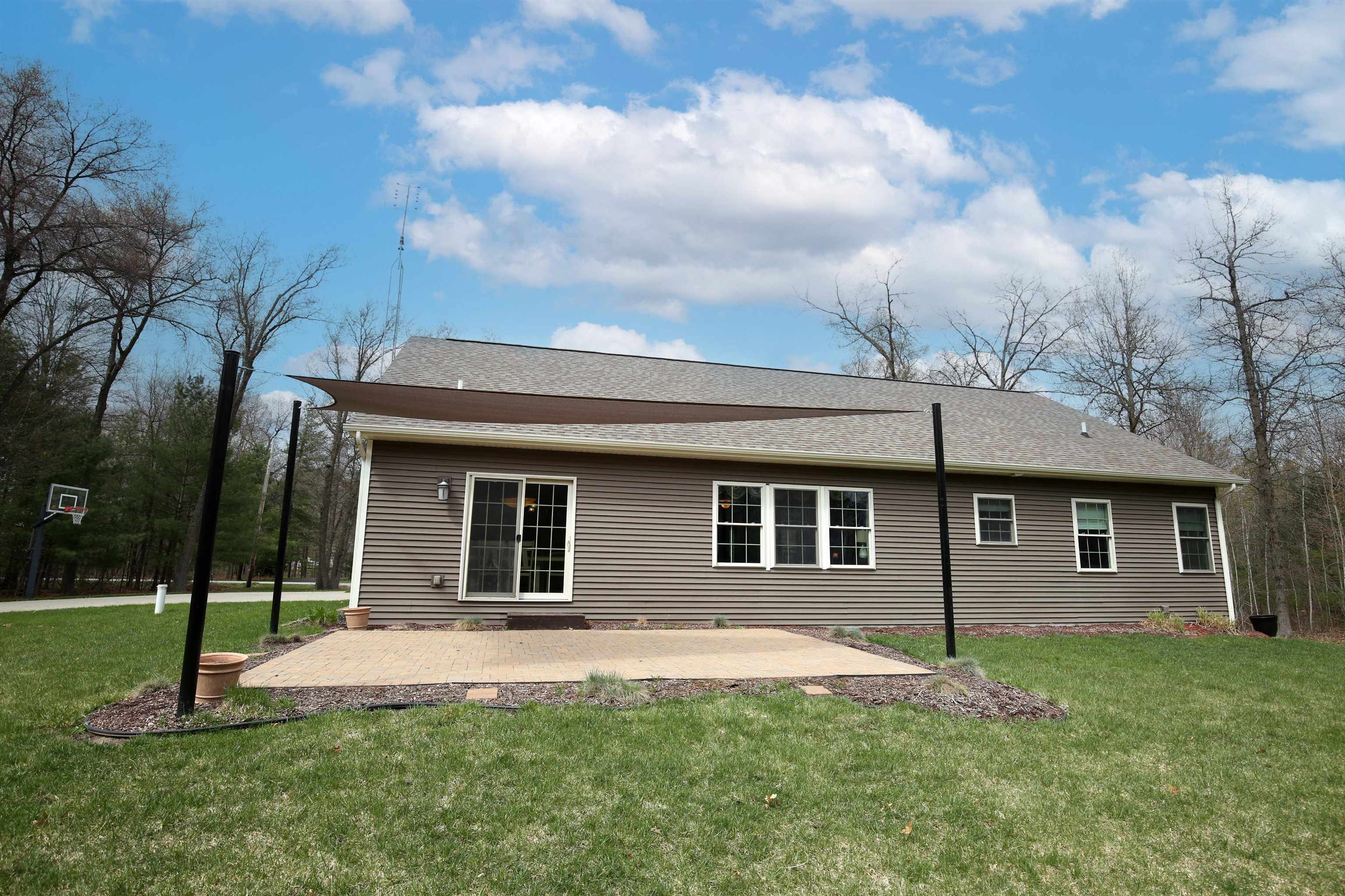 2228 E Letts Road