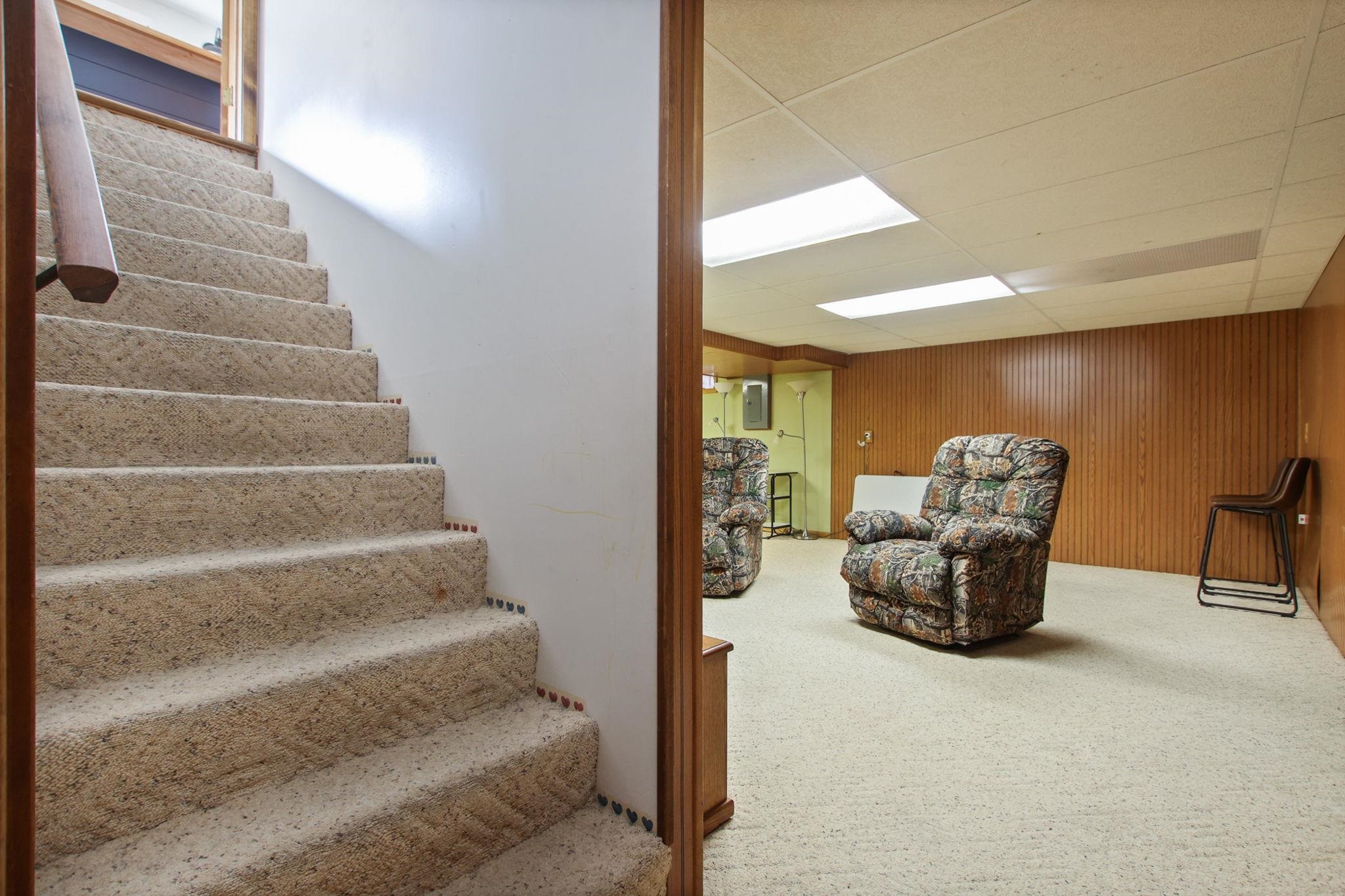 6895 Vista Drive