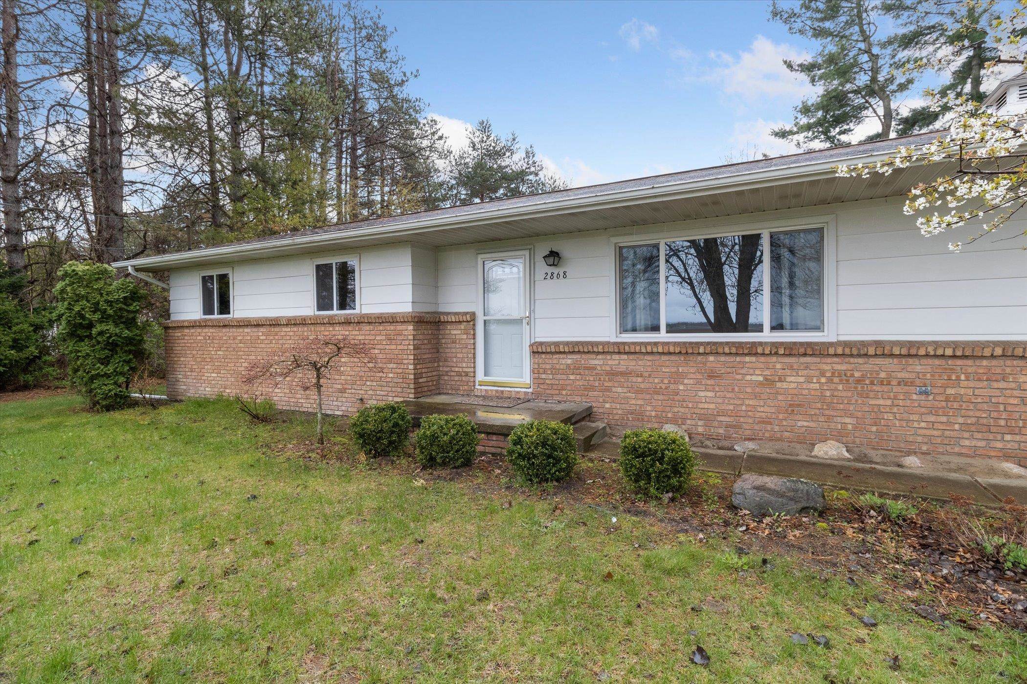 2868 E Freeland Road