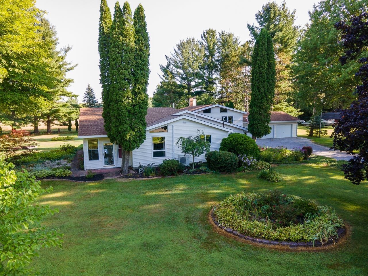 2897 E Schneider Court