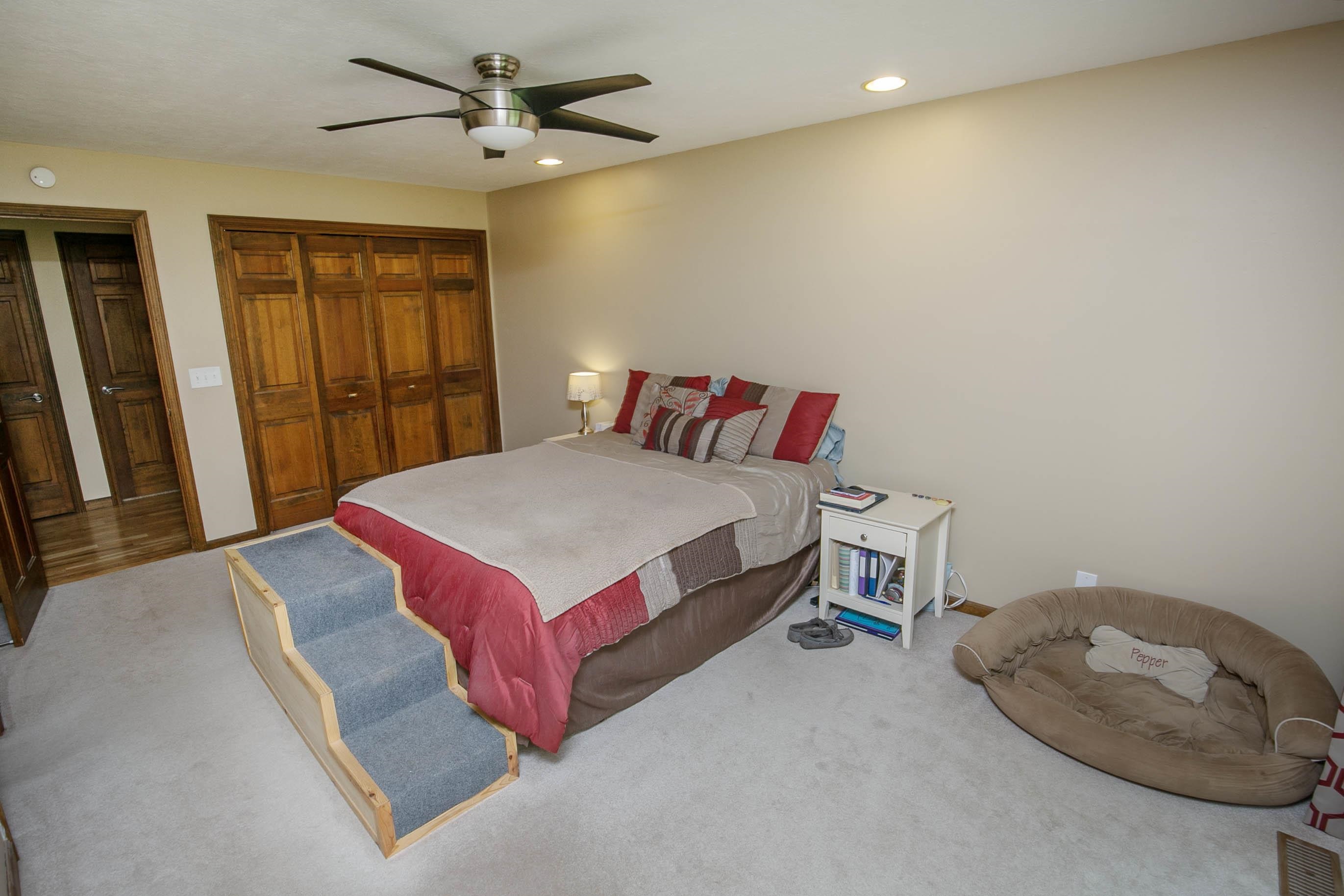 2825 N Eastman Road