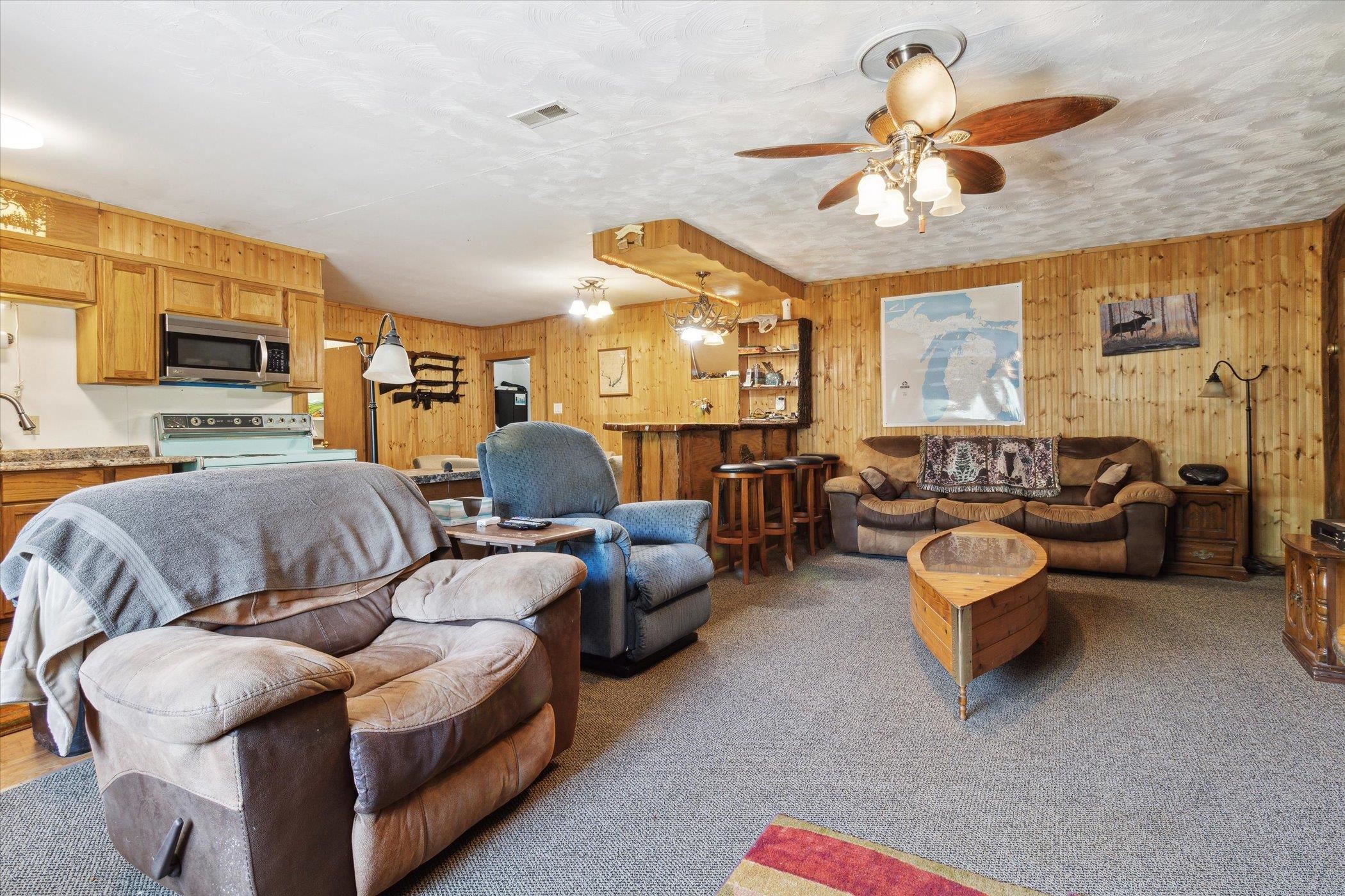 2445 Andys Lane