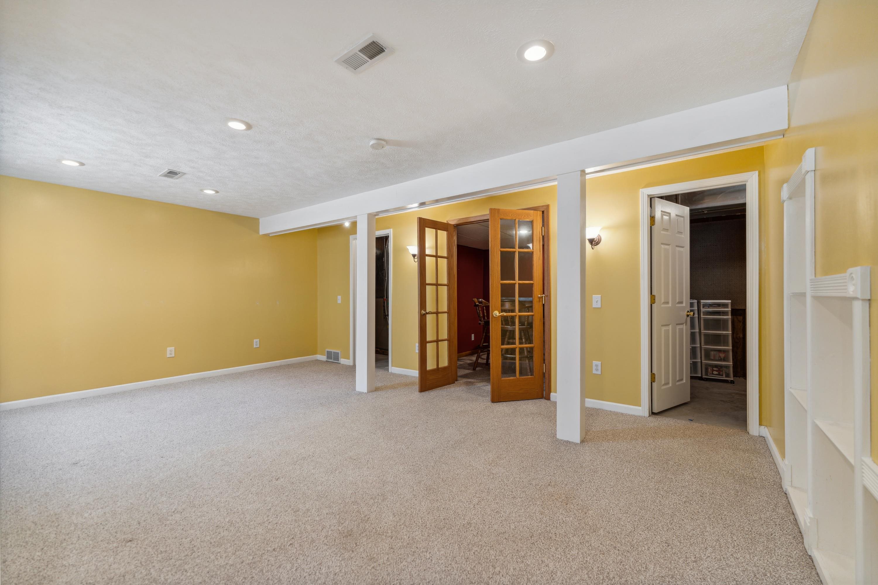 864 Mulberry Drive