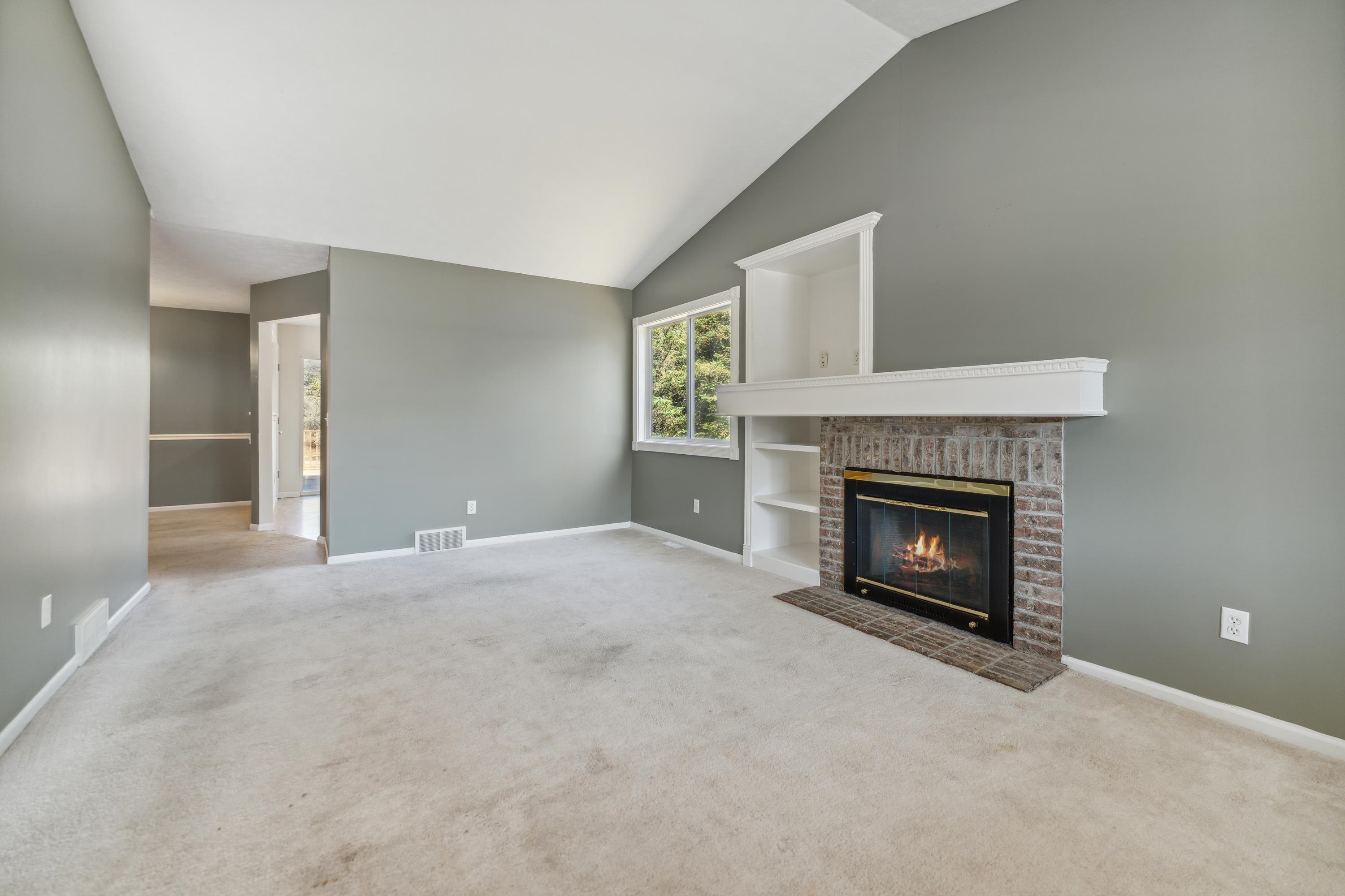 864 Mulberry Drive