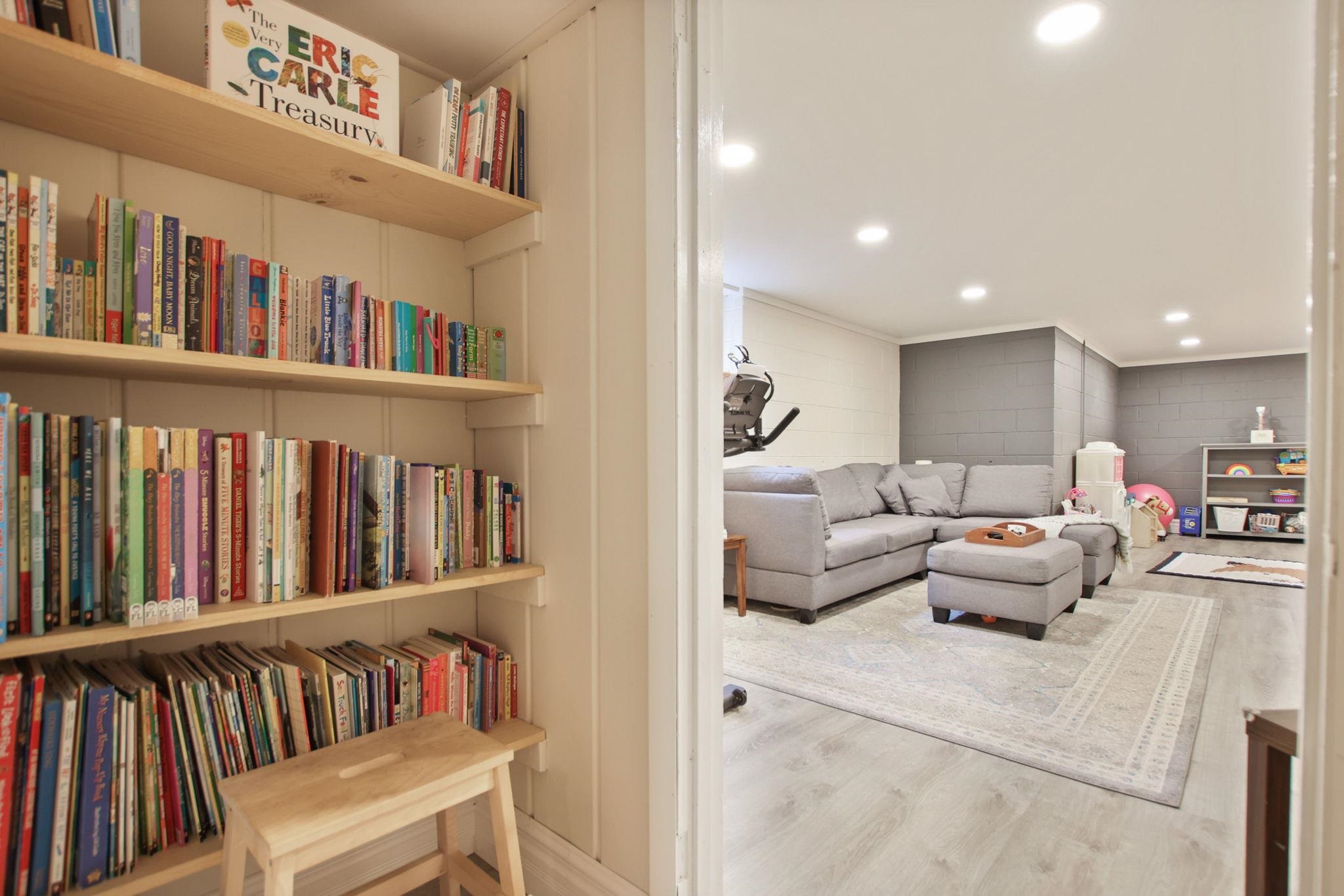 4002 Sudbury Court