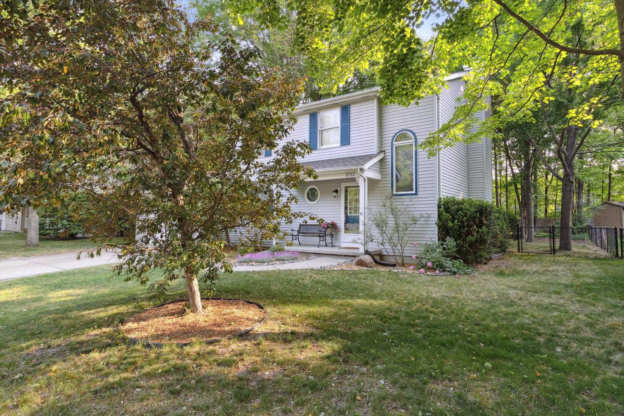 5712 Bloomfield Drive