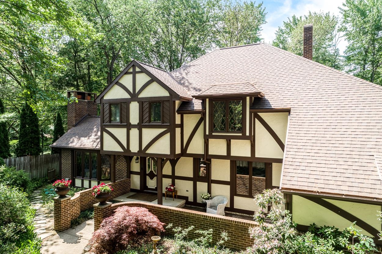 1205 Sterling Court