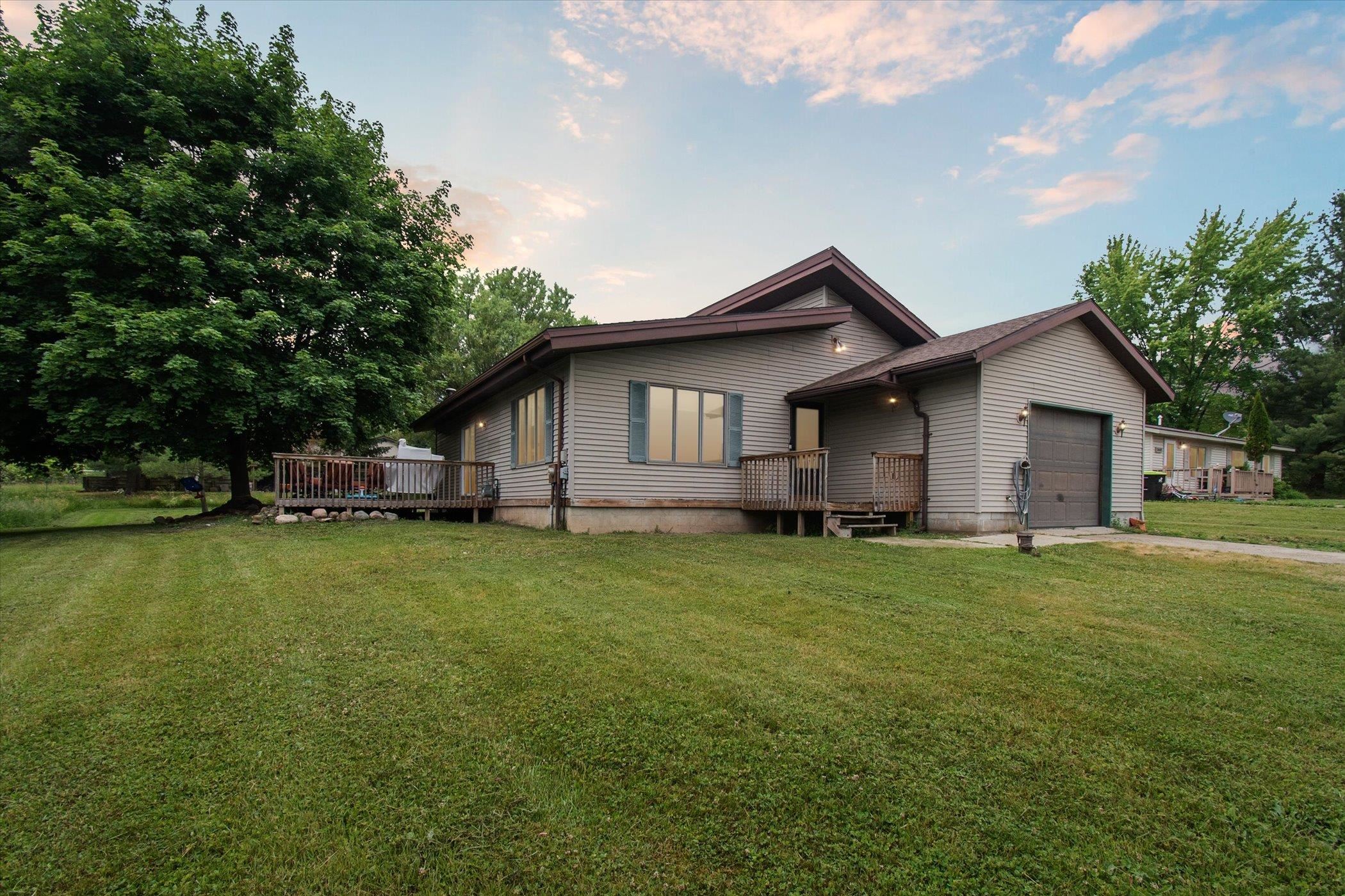 5443 Wellington Road