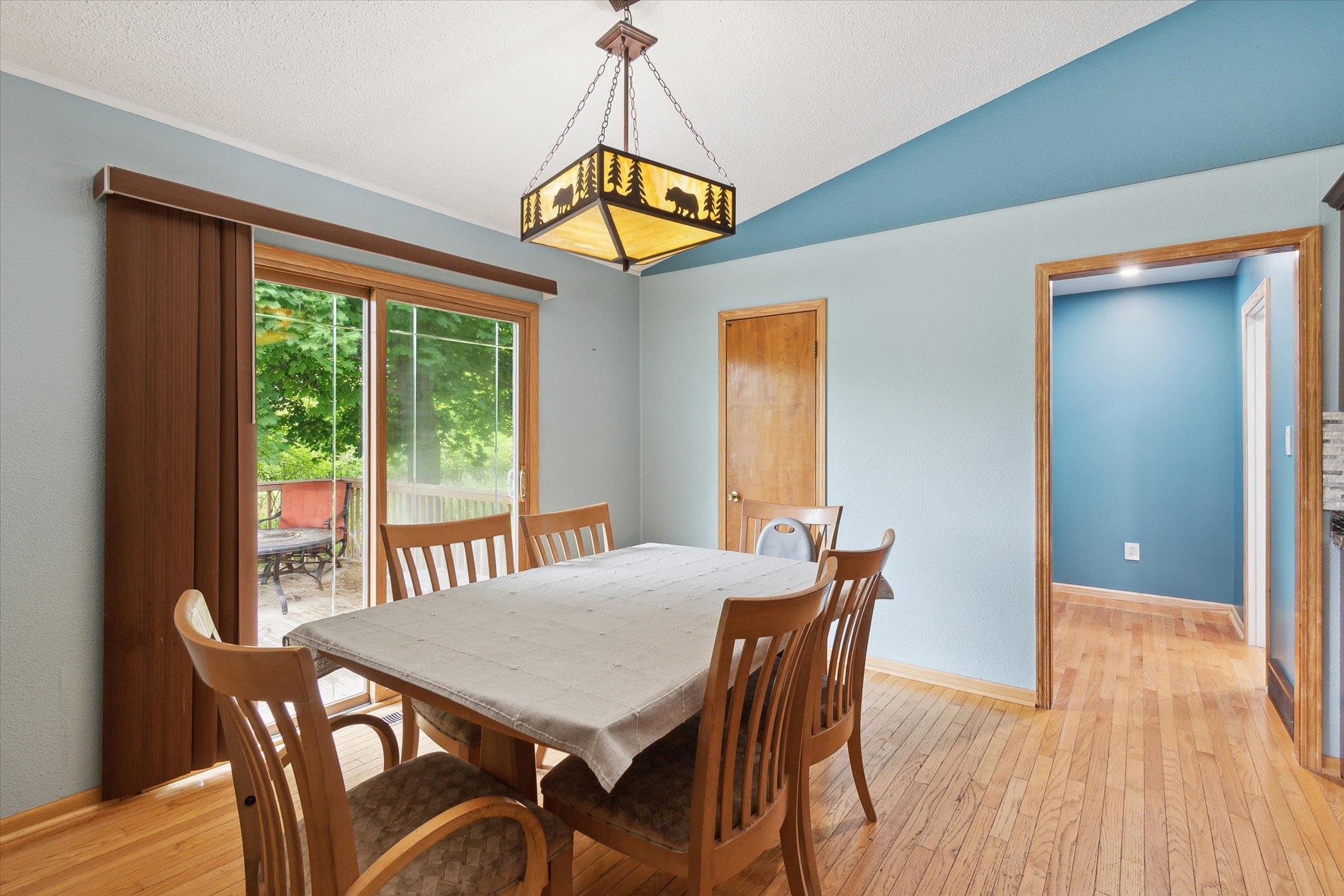 5443 Wellington Road