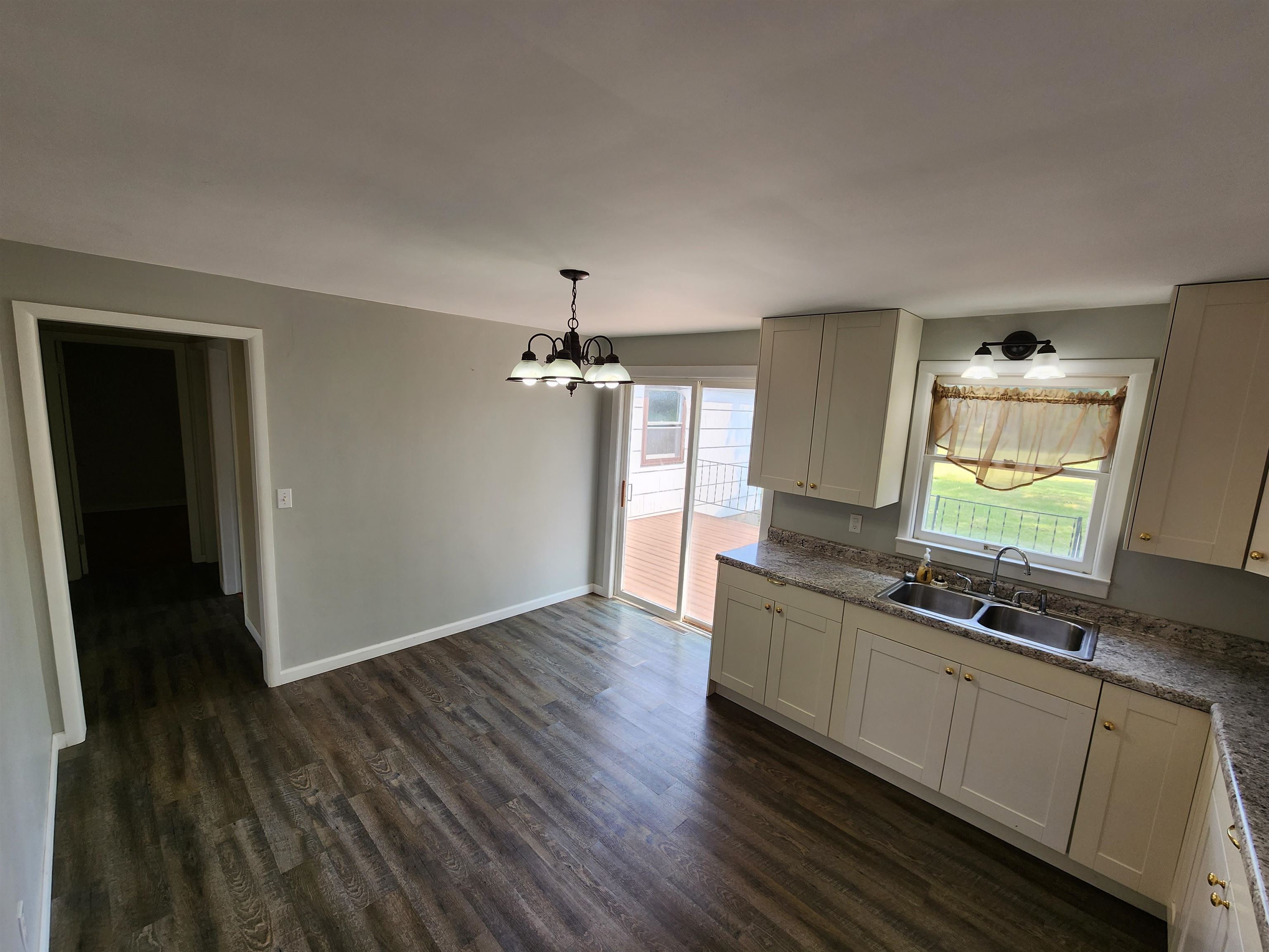 107 KENT ST., AUBURN, MI 48611