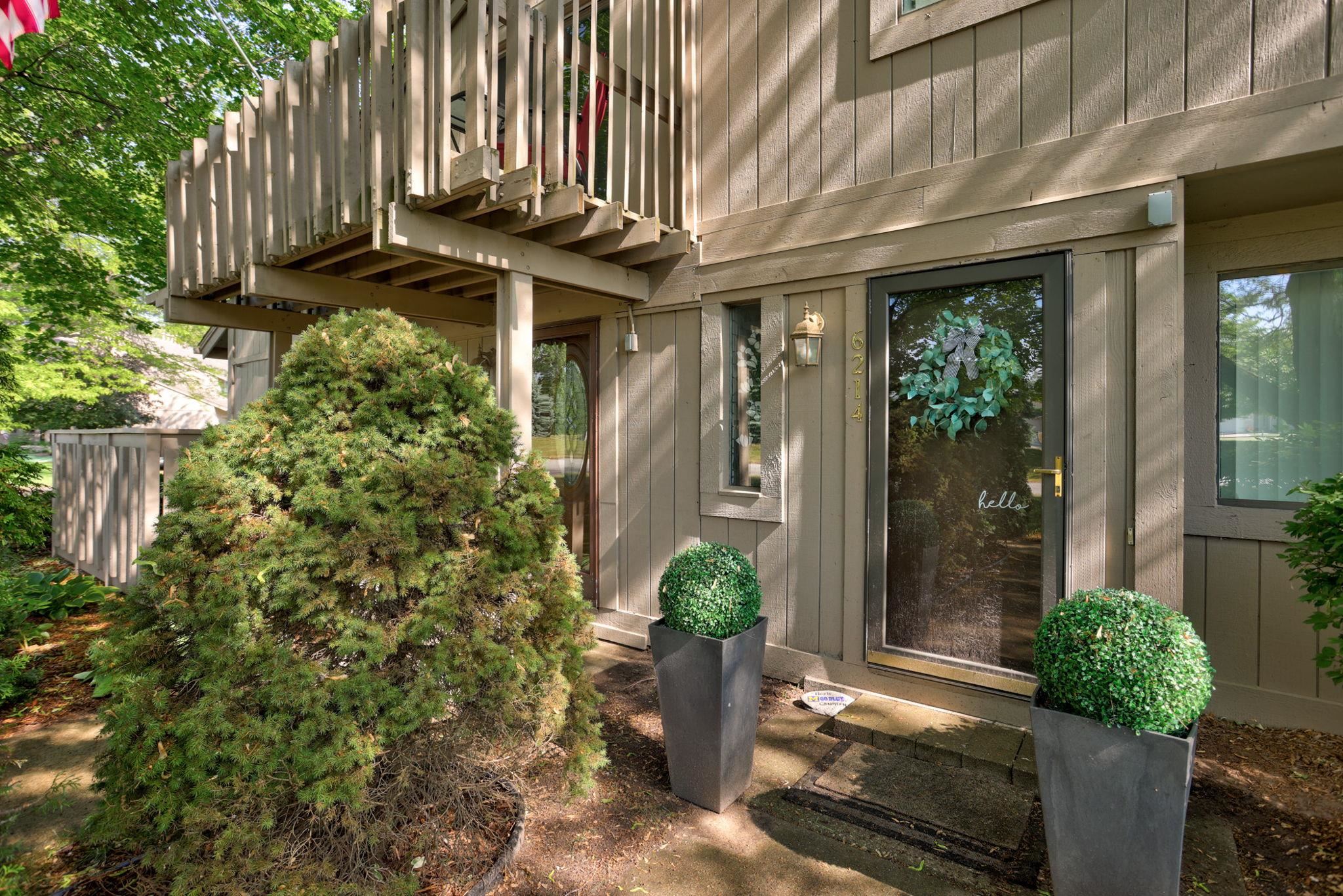 6216 FAIRWAY PINES COURT 3, BAY CITY, MI 48706