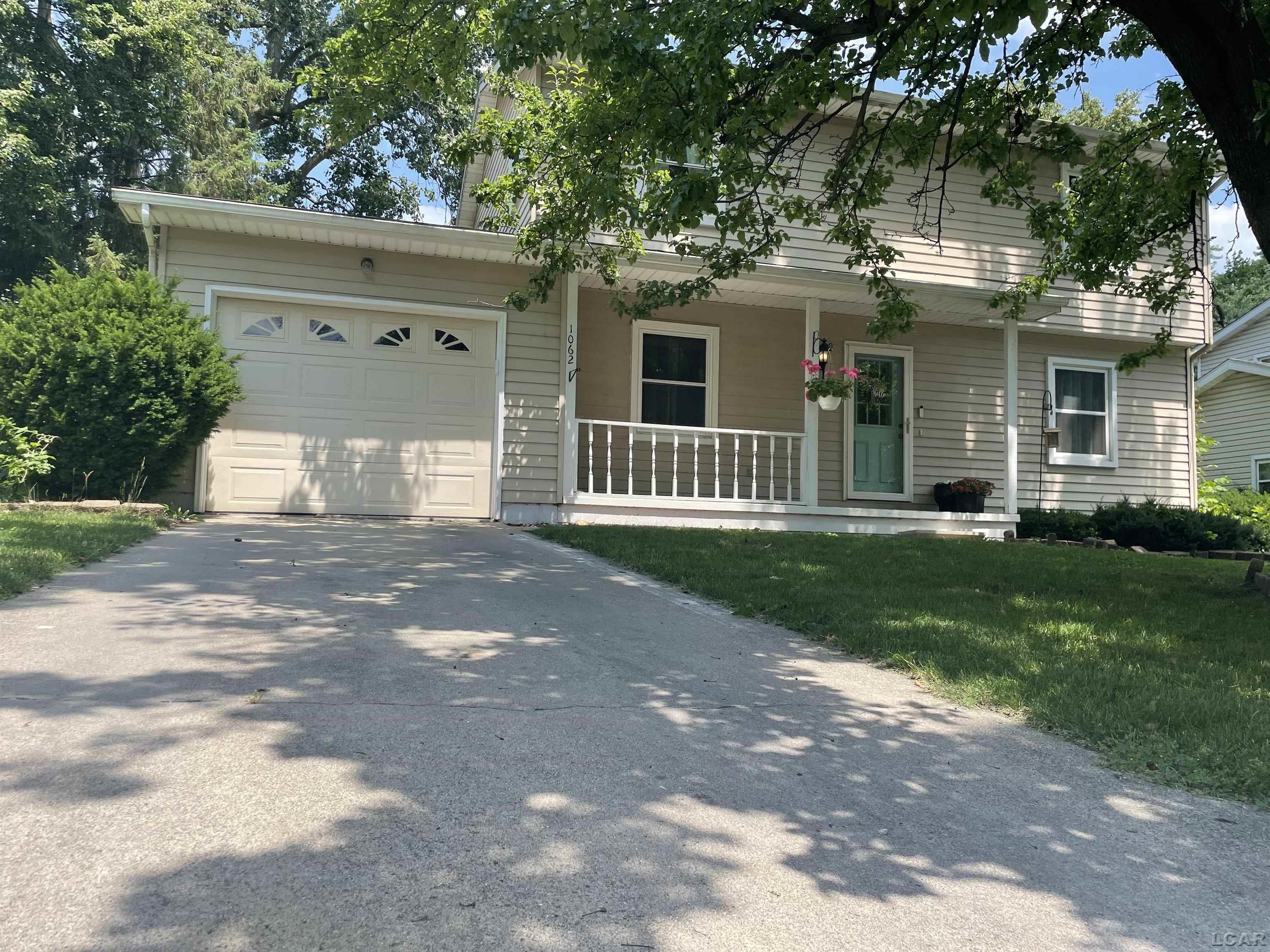 1062 Oram Dr