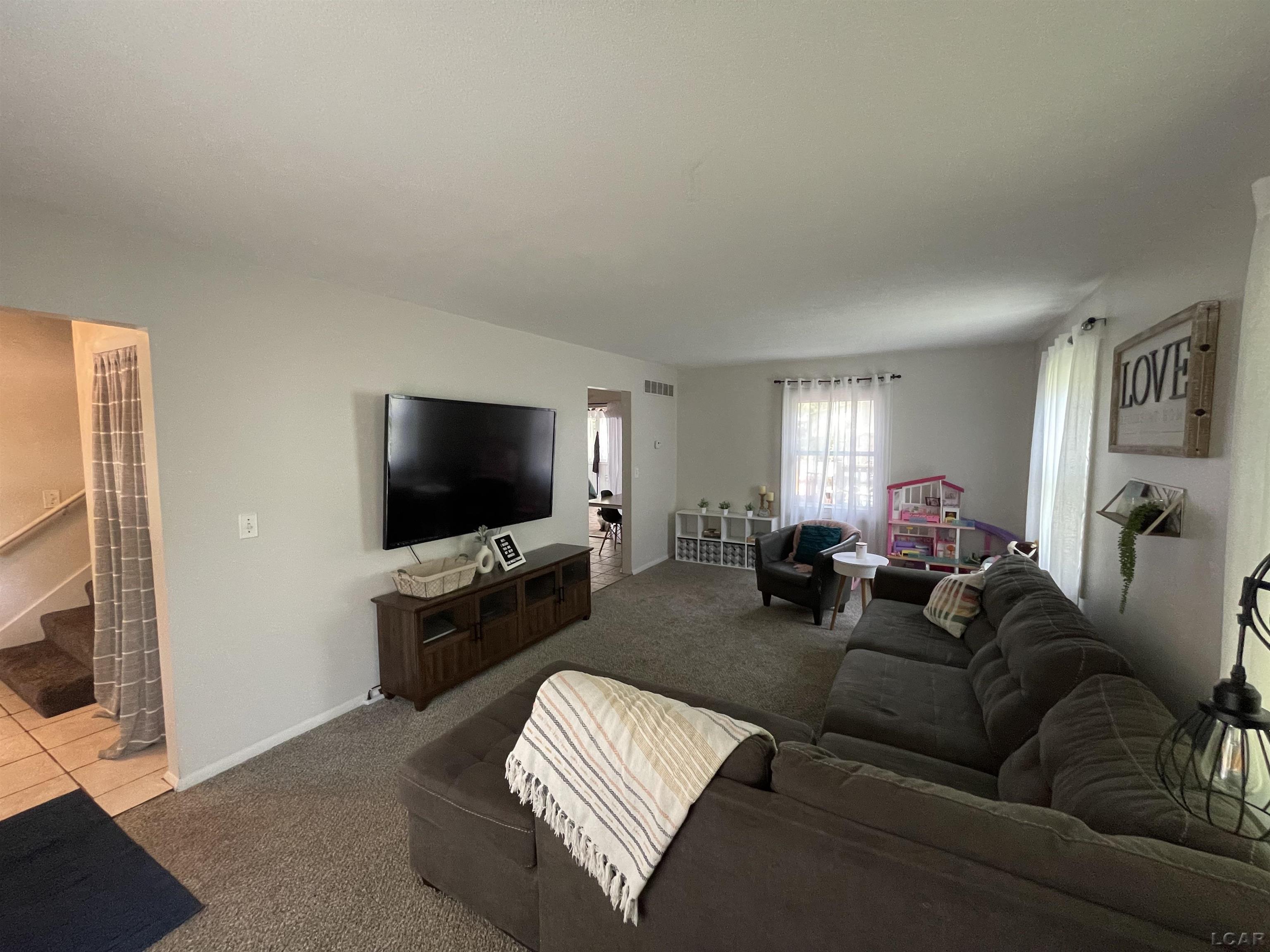 1062 Oram Dr