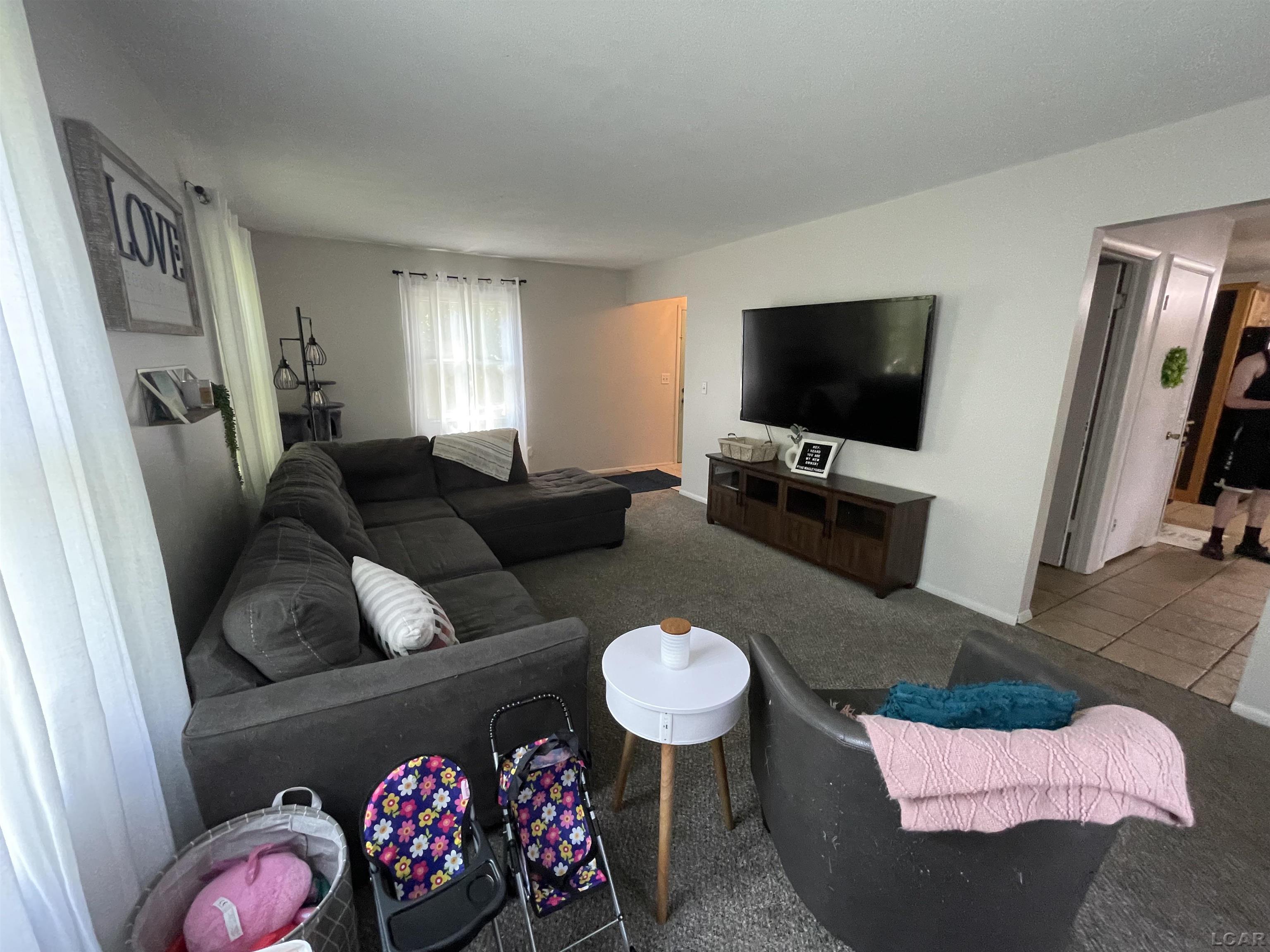 1062 Oram Dr