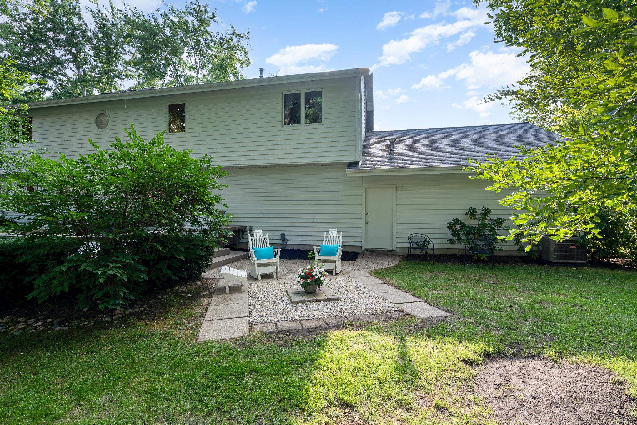 6020 Emerson
