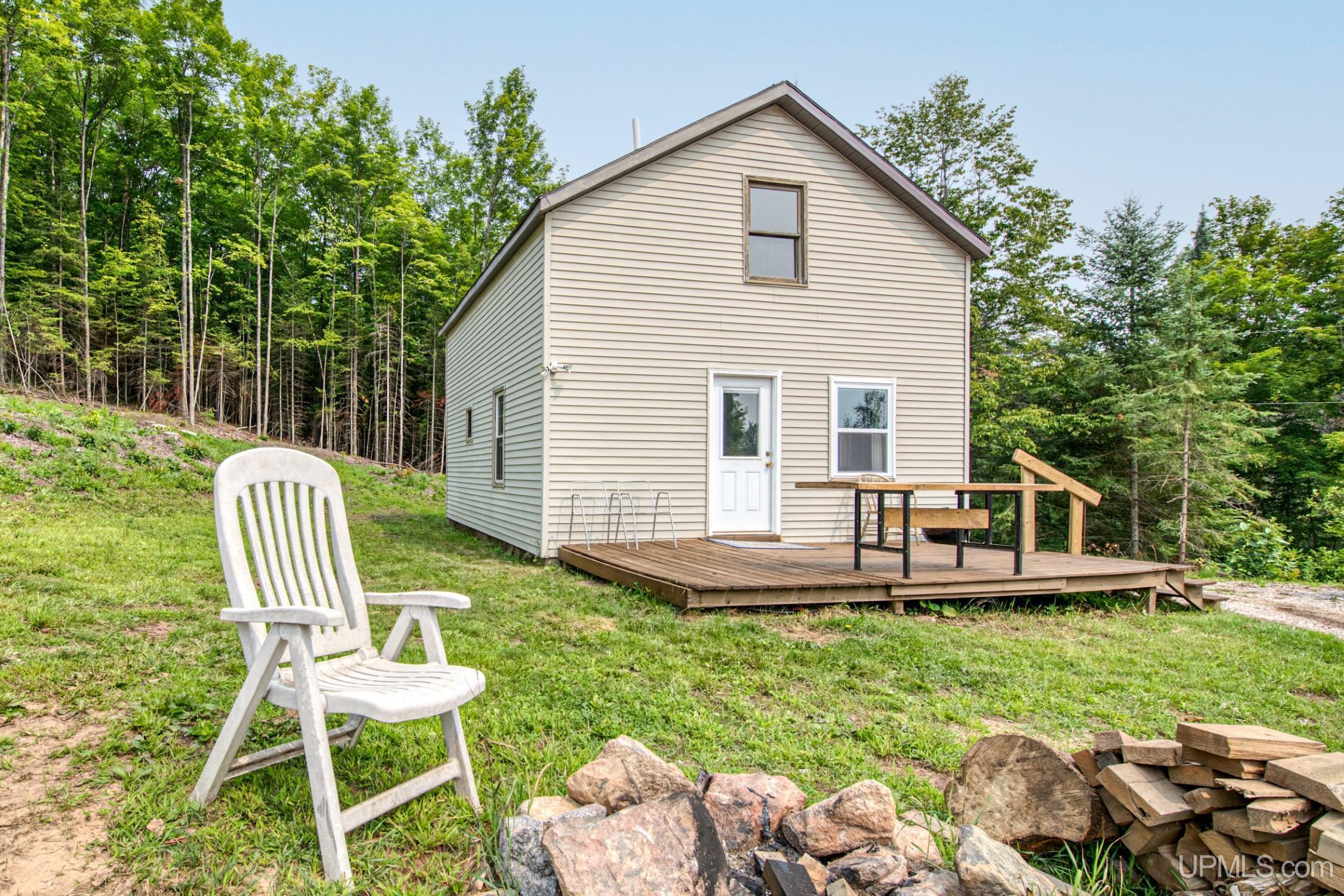 Residential for sale in Iron Mountain, Michigan, 50117350