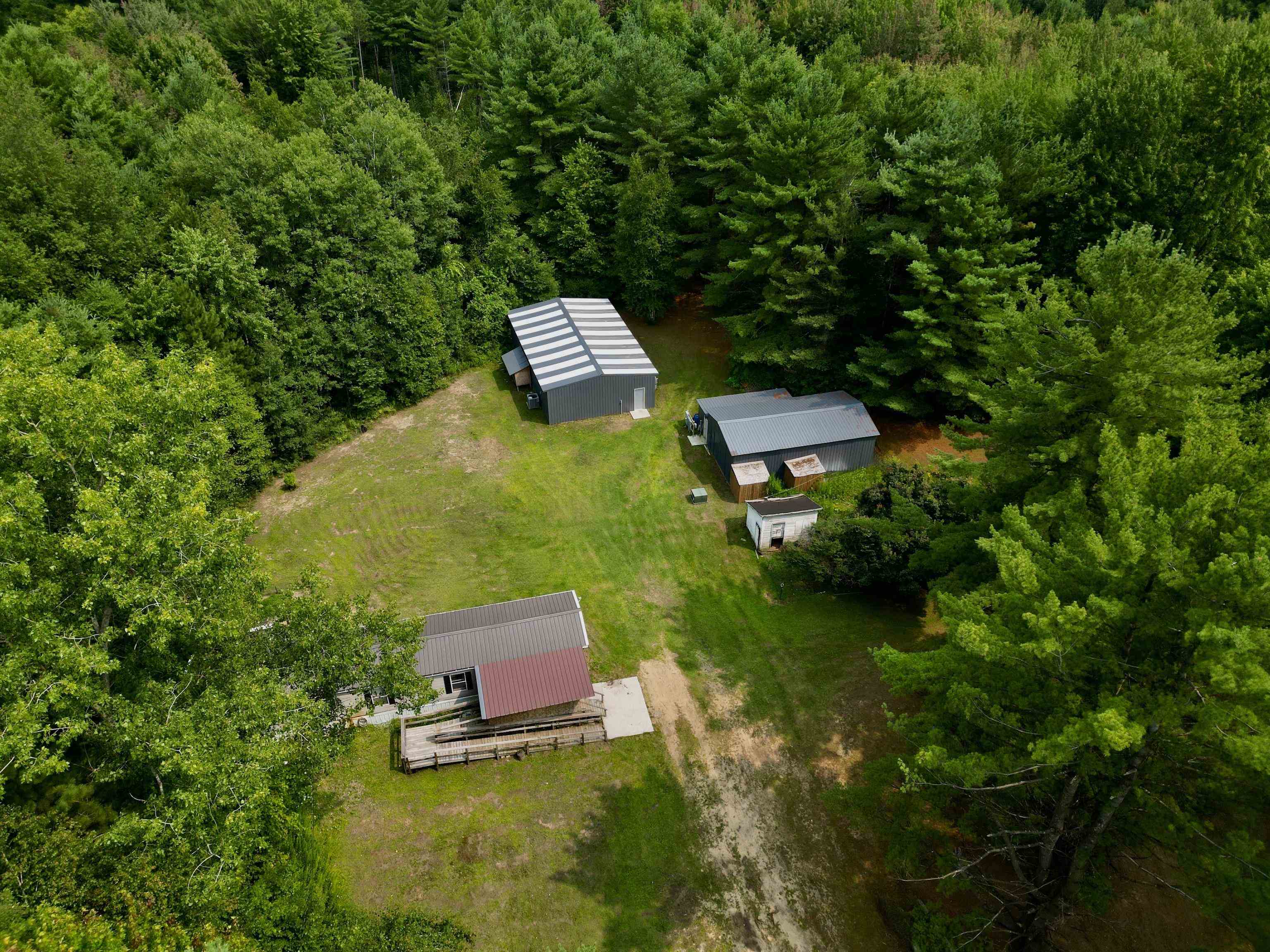 1633 S Dickenson Road