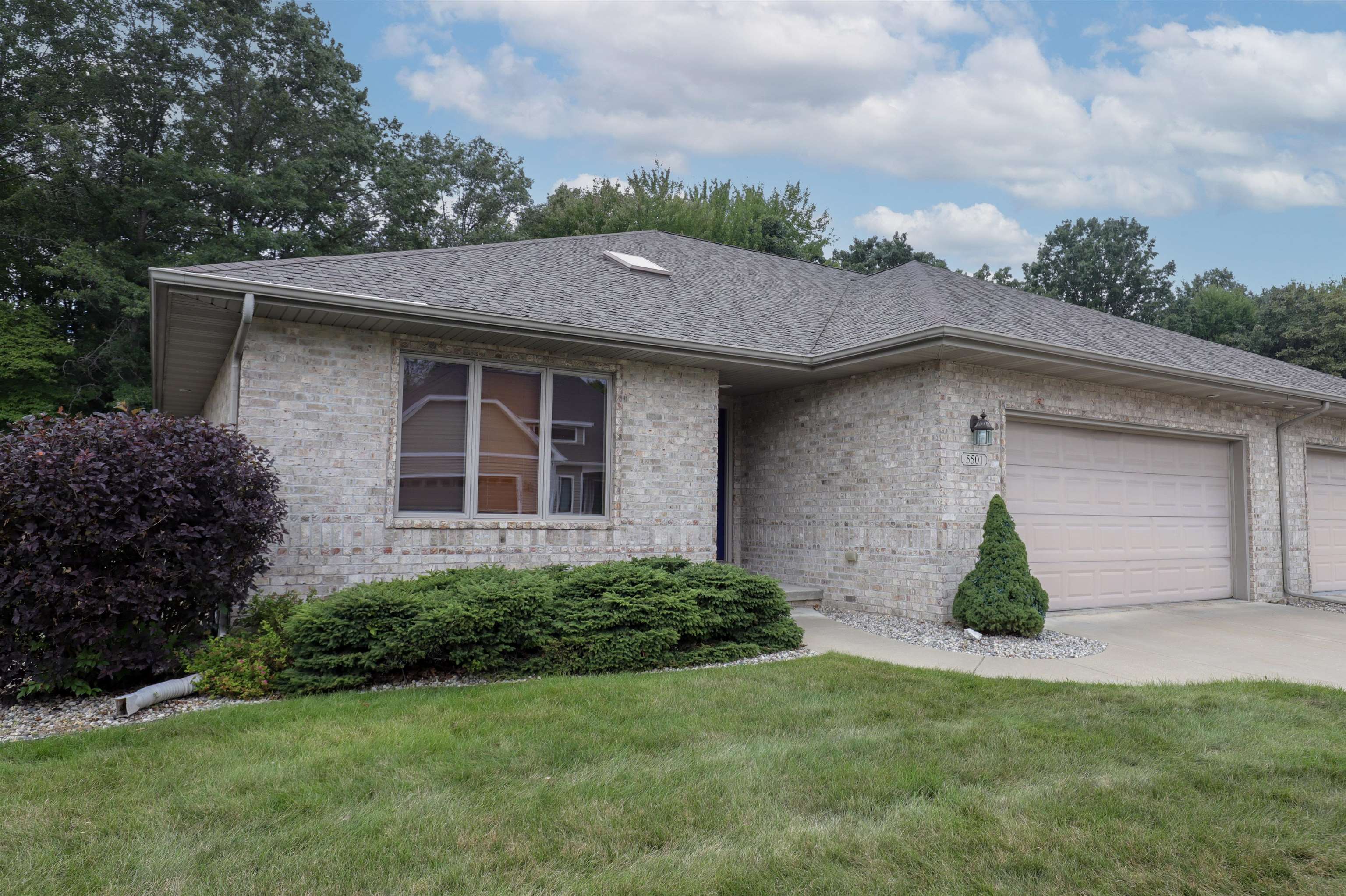 5501 Greenridge