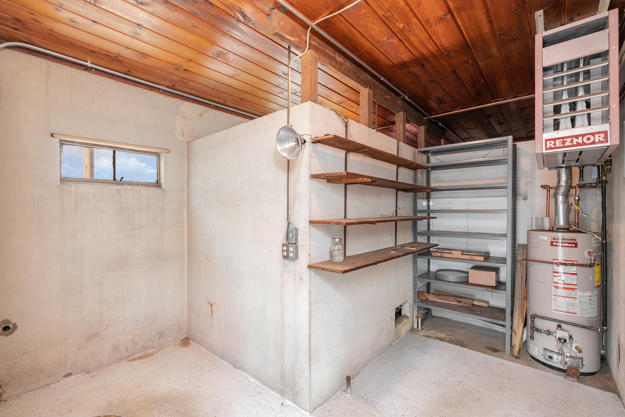1713 Corning