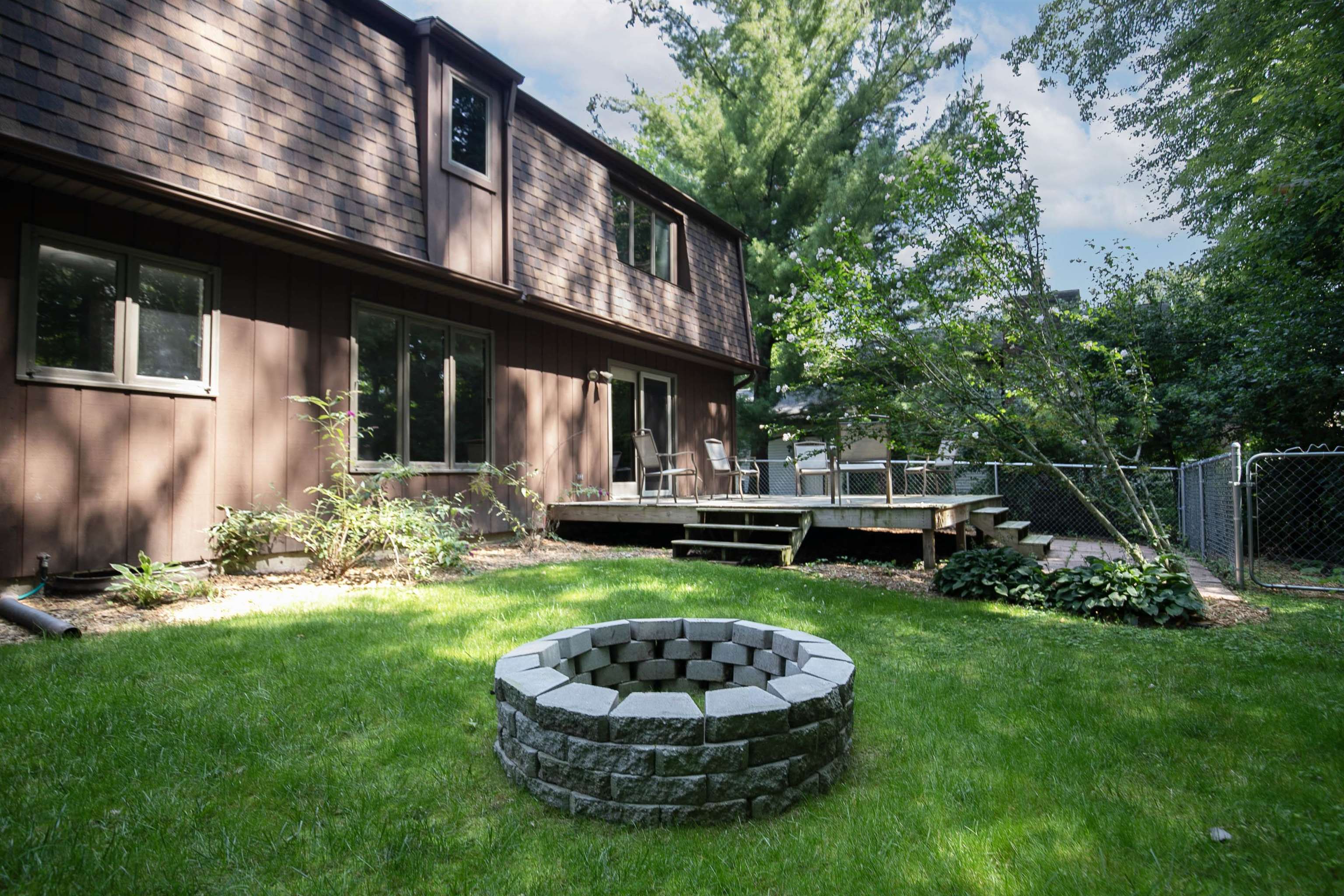 405 Mayfield