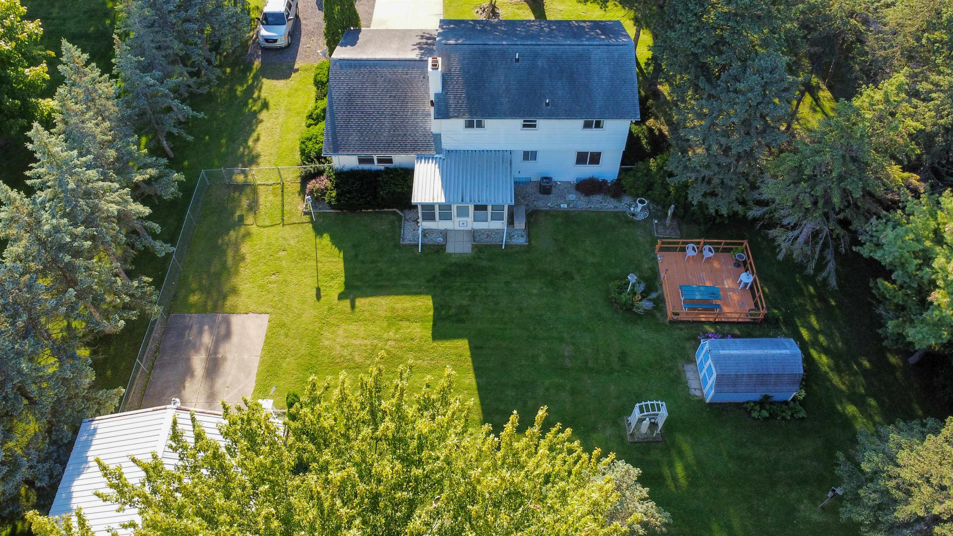 5944 Mackinaw