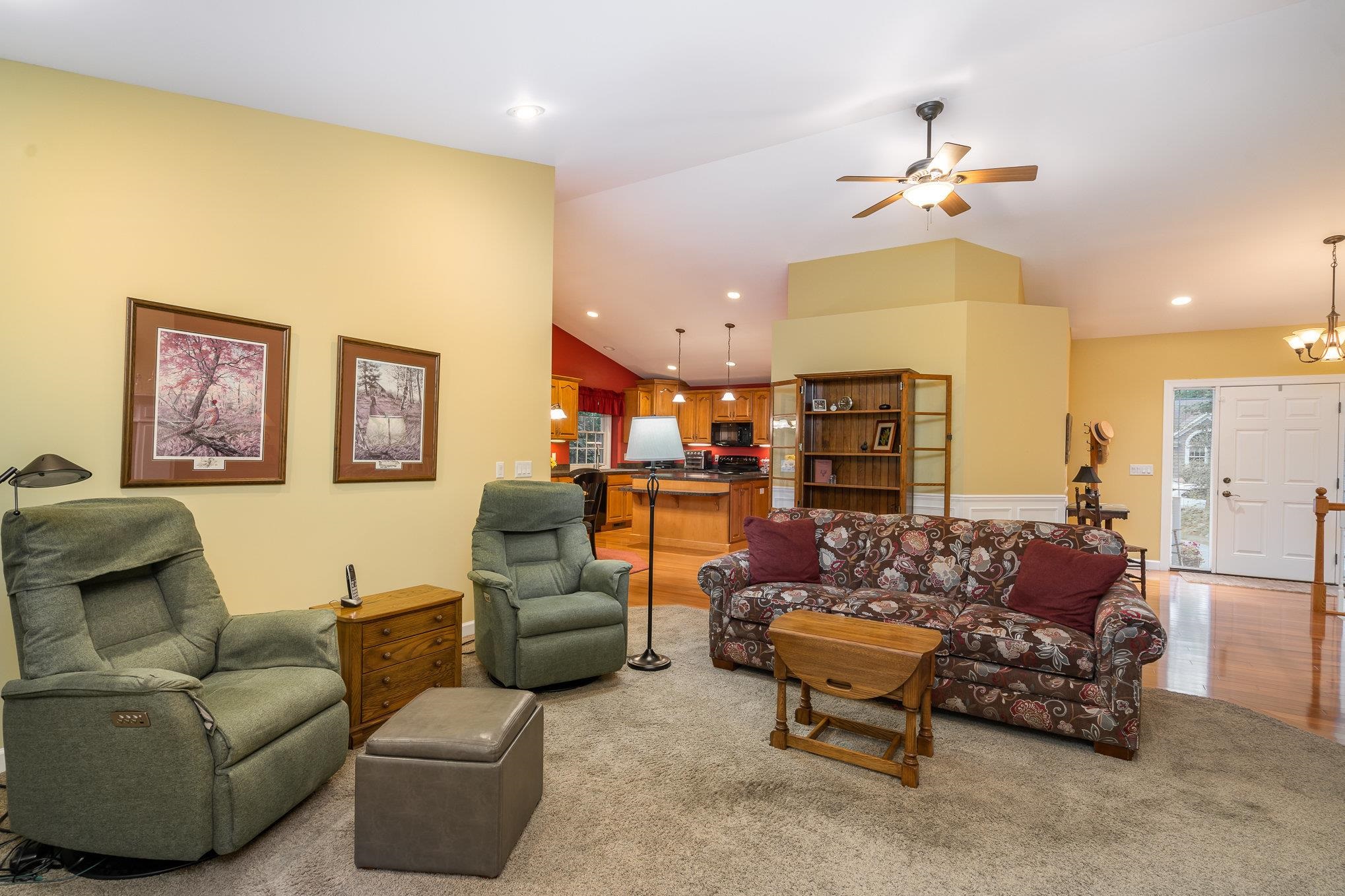 7411 Rock Hollow