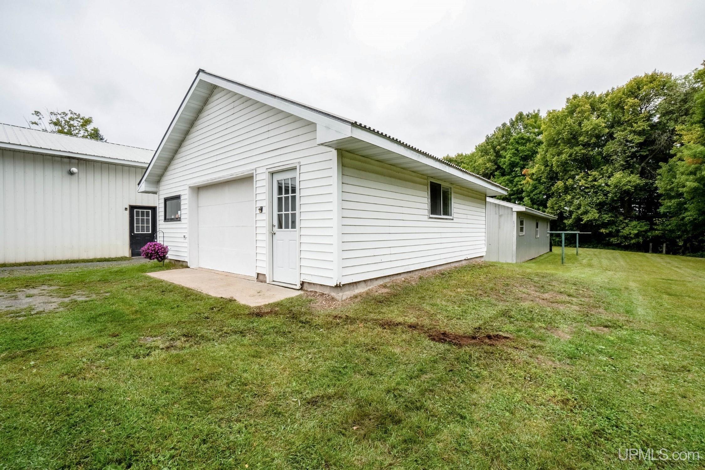 Residential for sale in Aurora, Wisconsin, 50121927